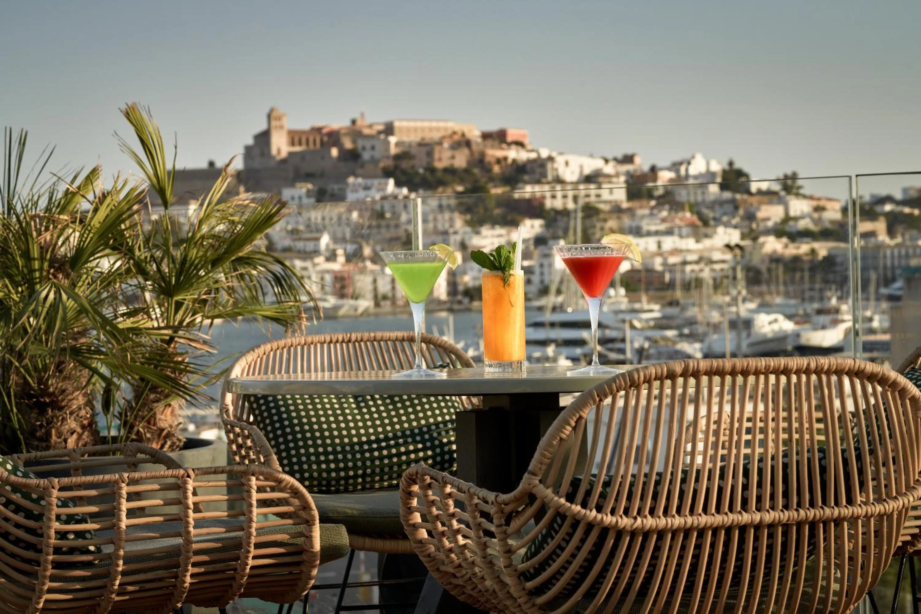 Balcony/Terrace in Sir Joan Hotel, part of Sircle Collection