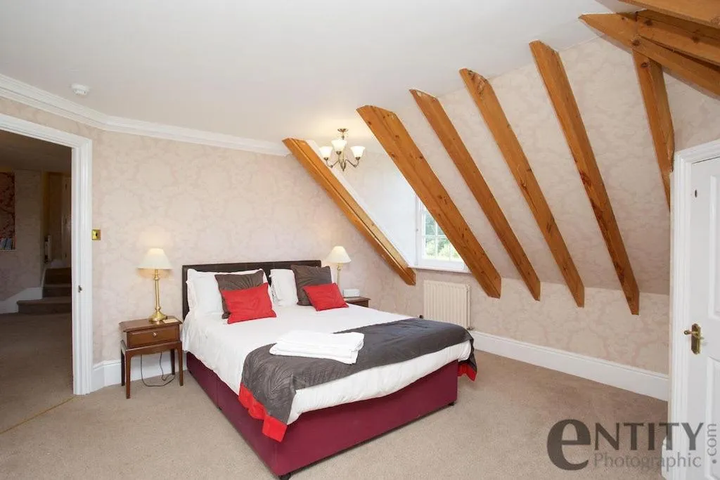 Bed in Woodlands Lodge Hotel