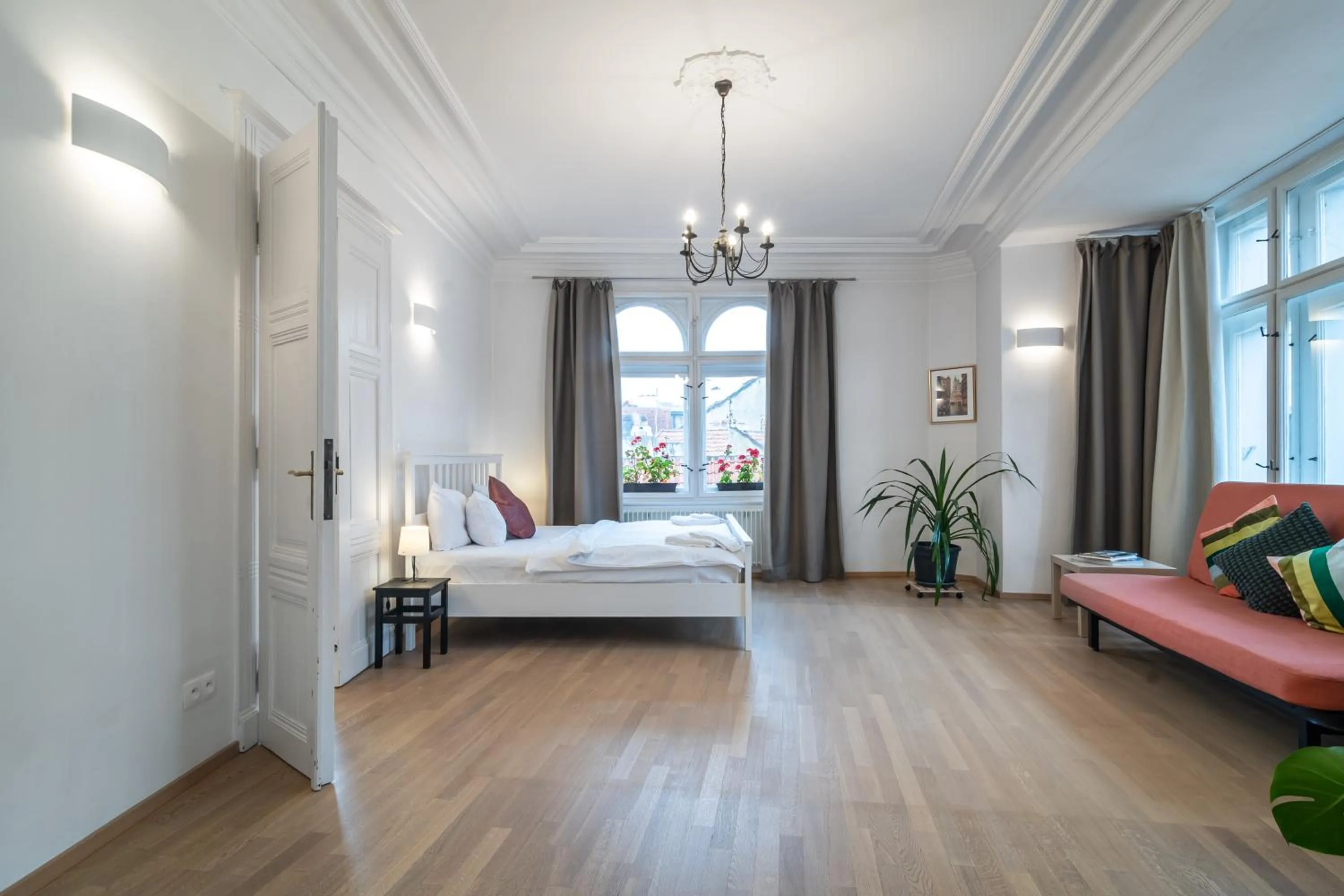 Bedroom, Bed in Royal Road Residence