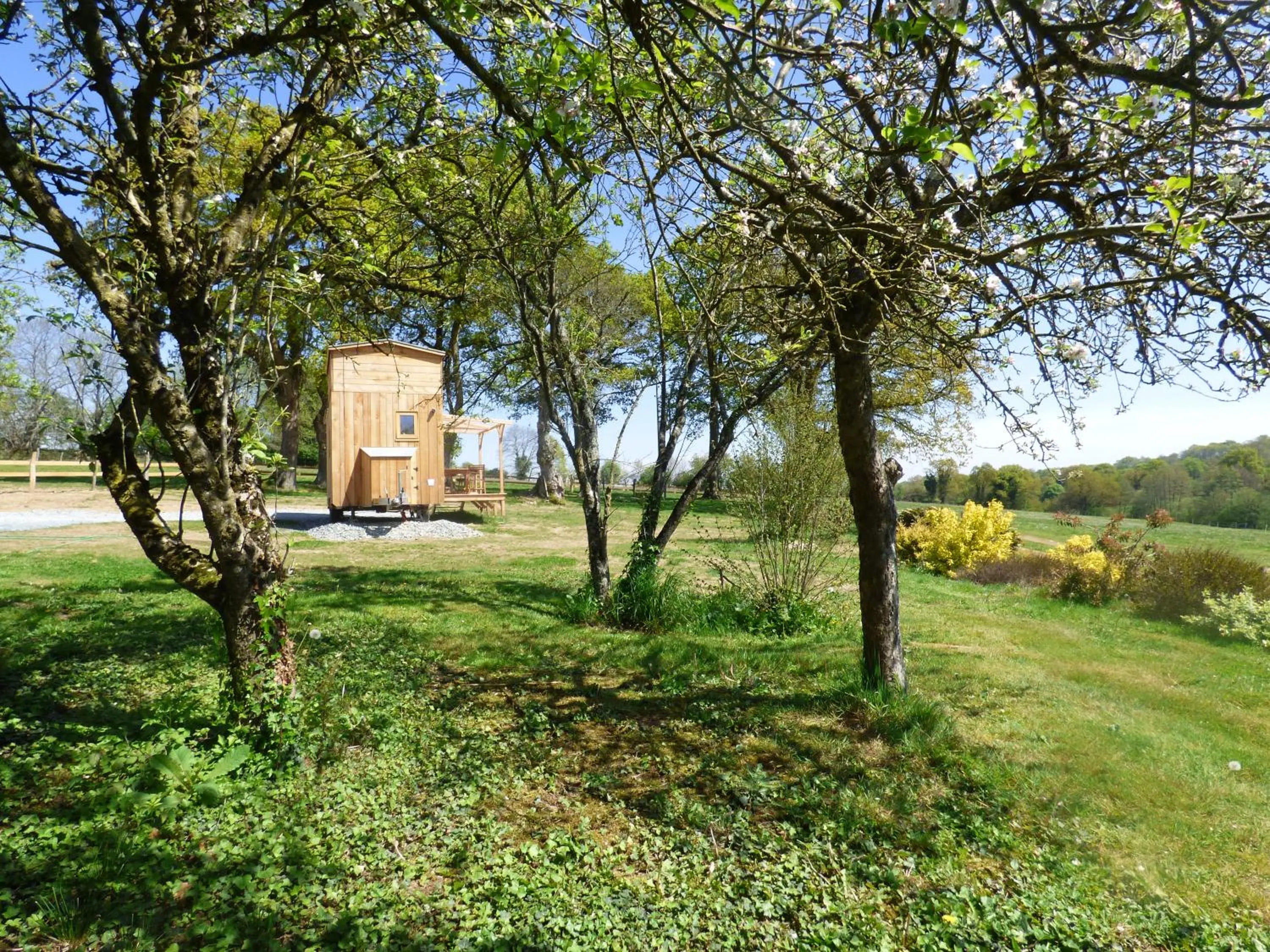 Property building in le Vallon des 5 Roses