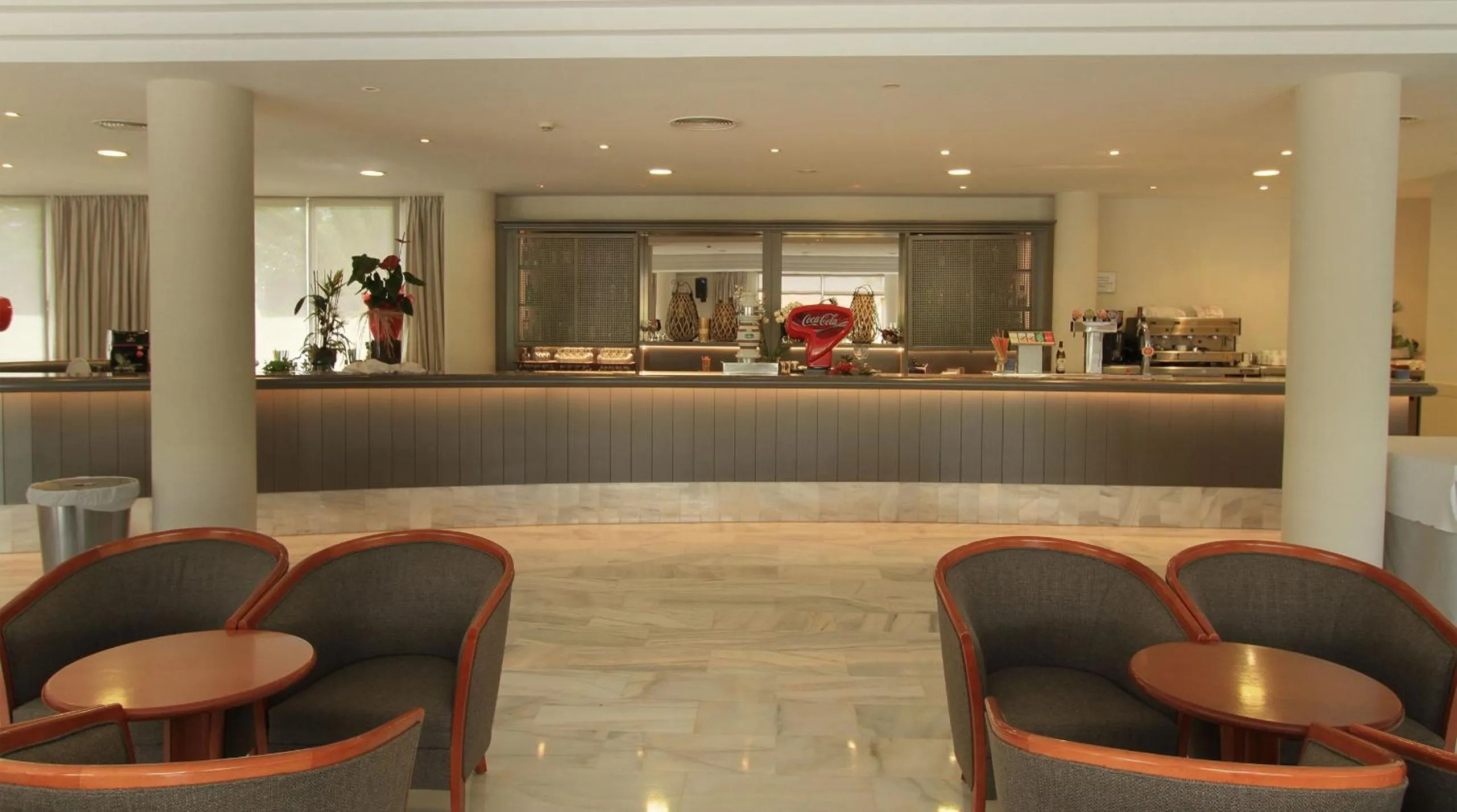 Lounge or bar in Garbi Cala Millor