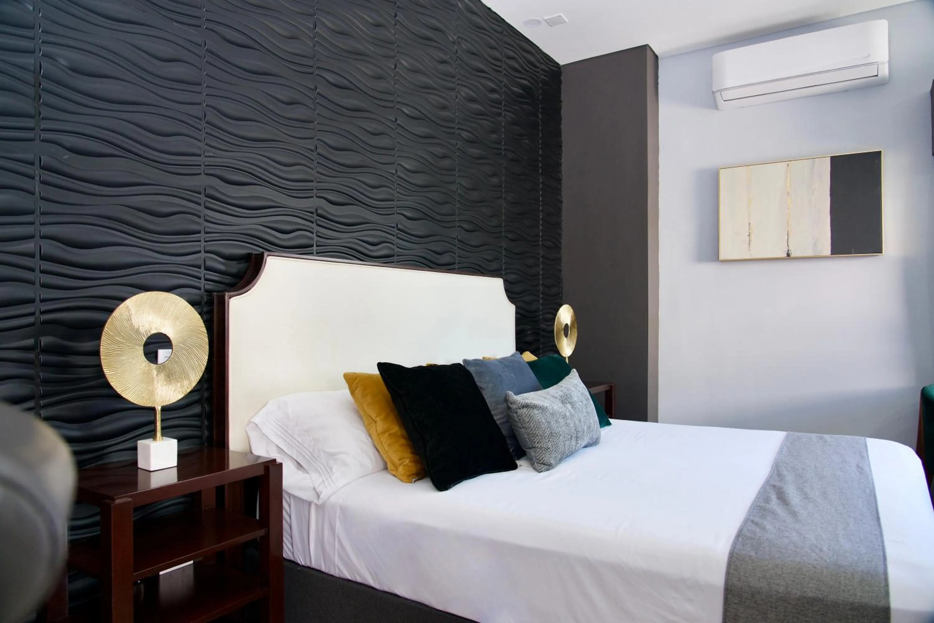 Bedroom, Bed in Rio Suites