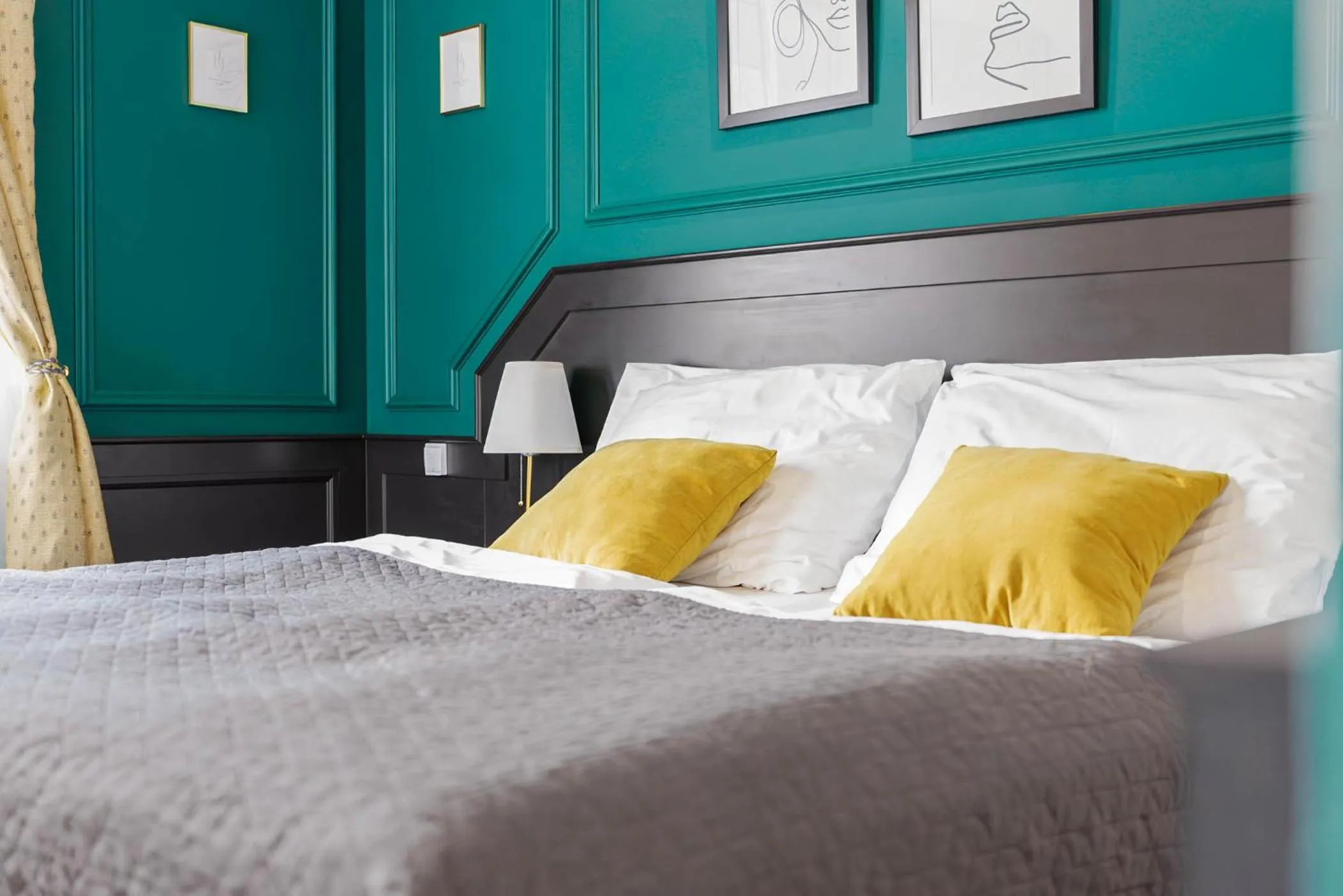 Bed in Hotel Praga 1885 by Wagnerstays