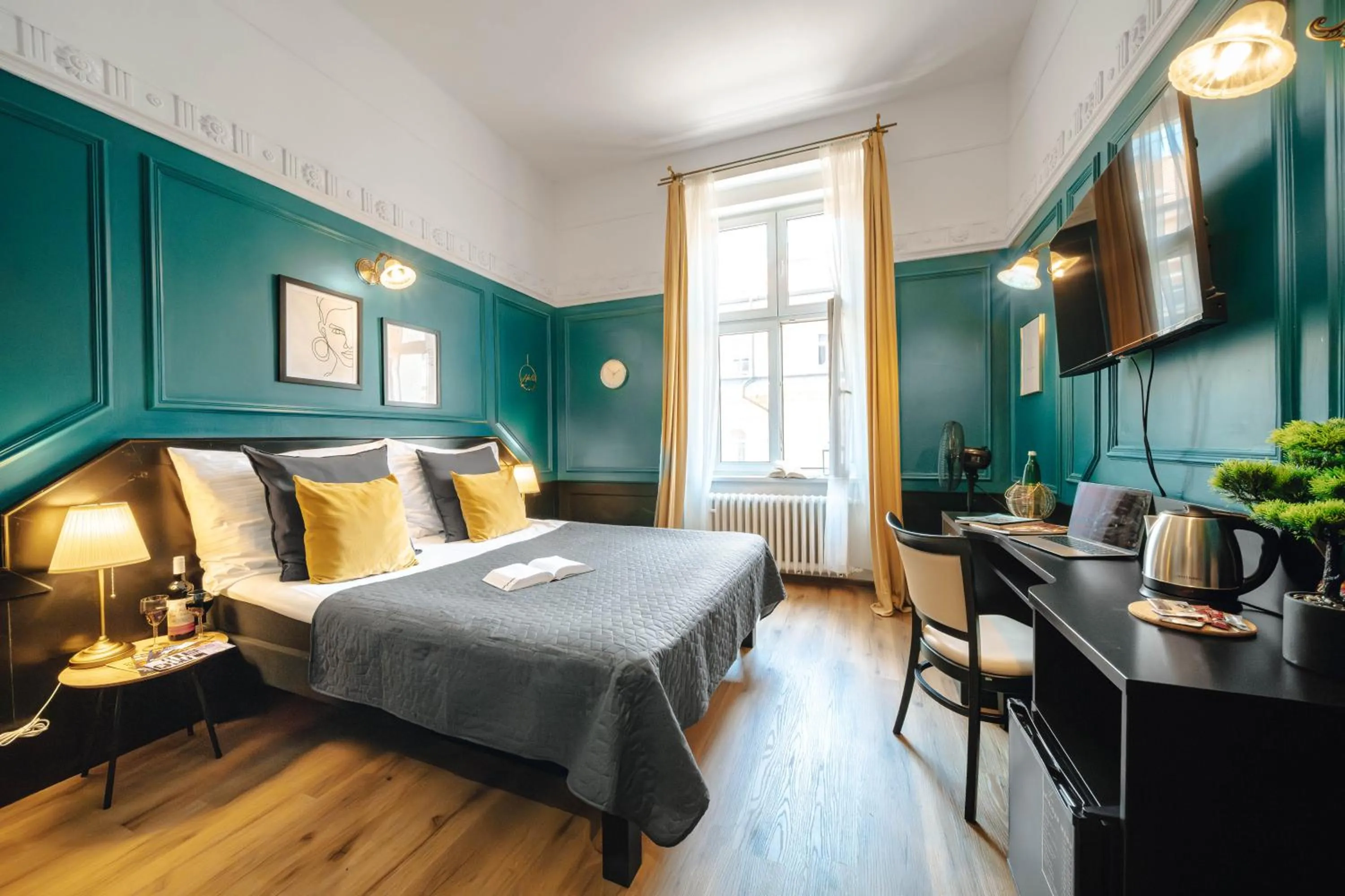 Bed in Hotel Praga 1885 by Wagnerstays