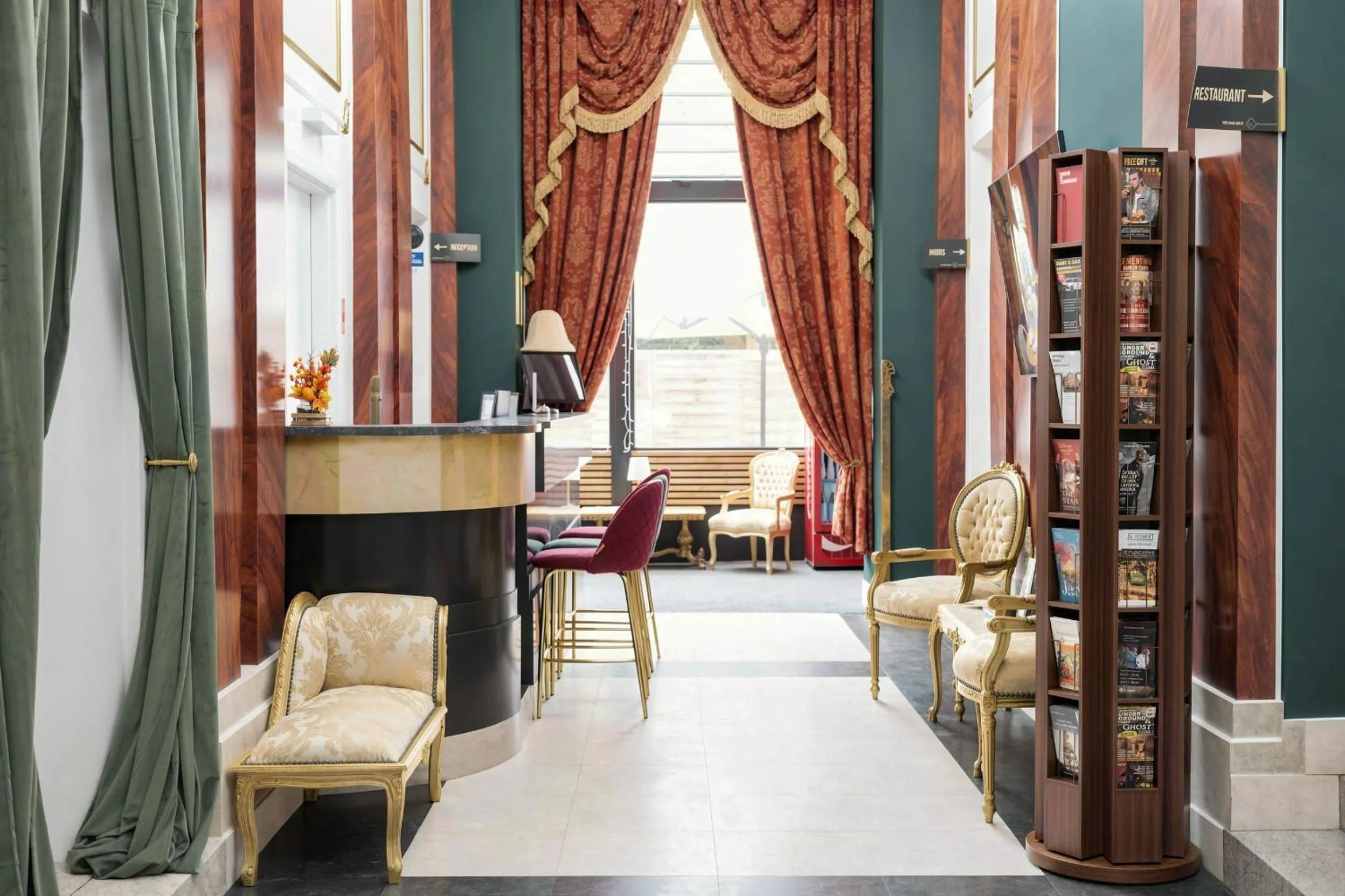 Lobby or reception in Hotel Praga 1885 by Wagnerstays