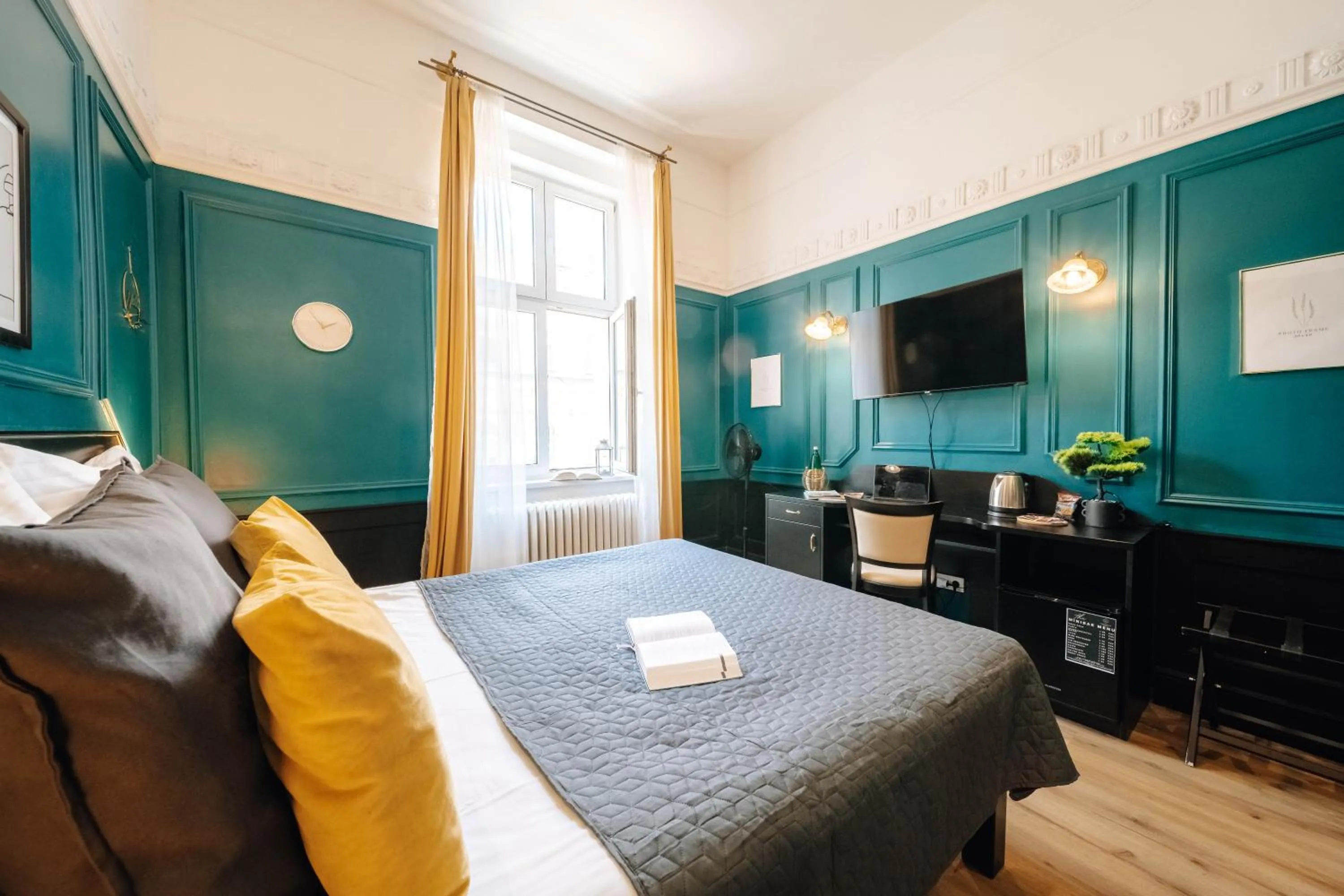 Bed in Hotel Praga 1885 by Wagnerstays