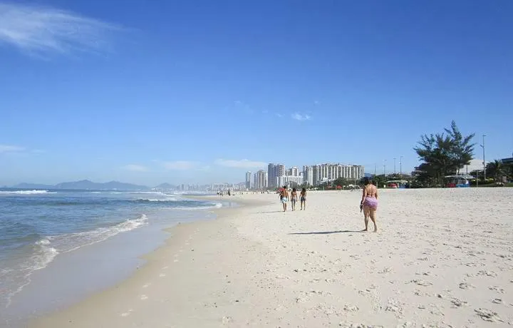 Apartamento na Praia da Barra