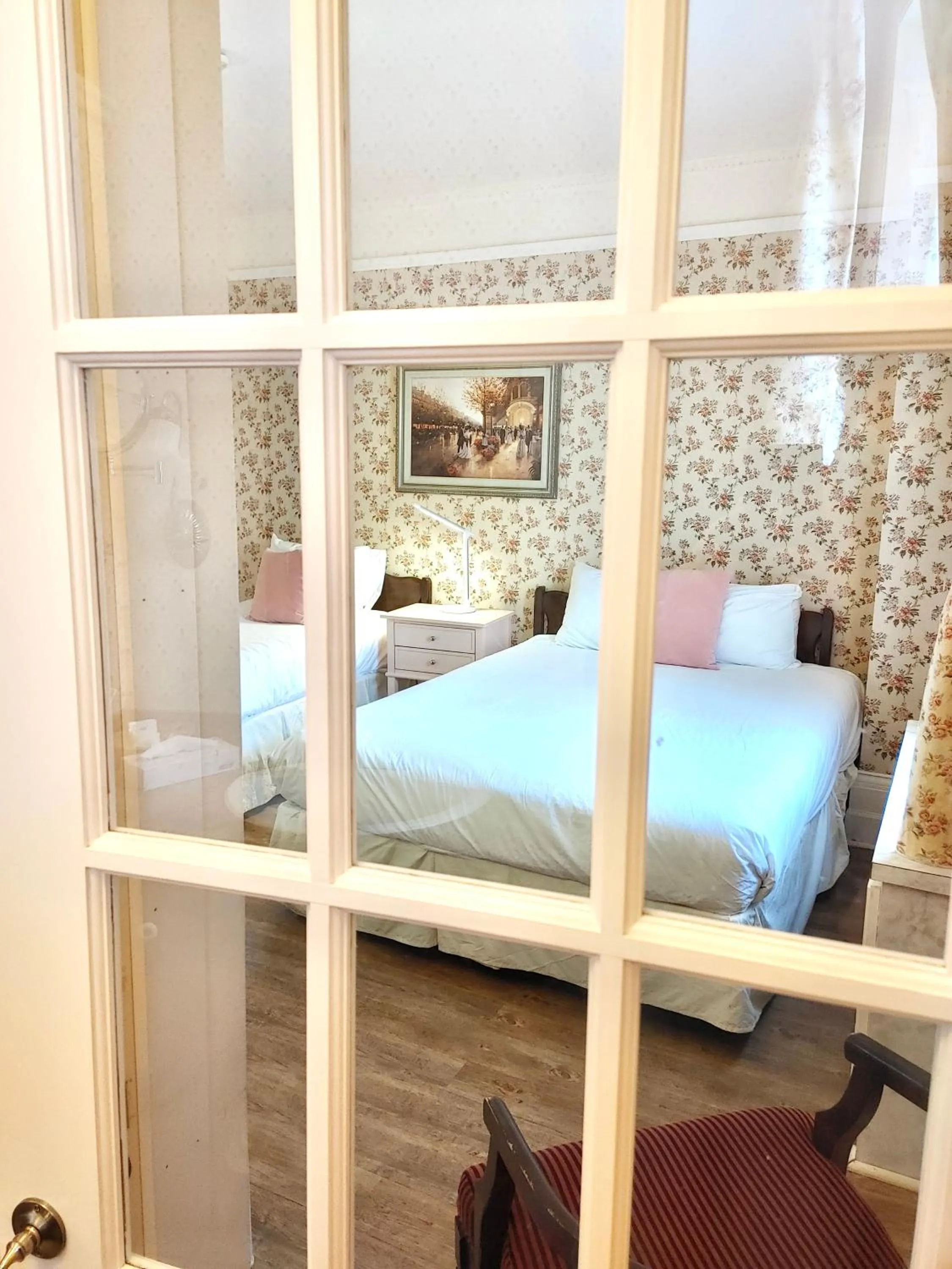 Bathroom, Bed in Le Chateau de Pierre - Par Aneyro