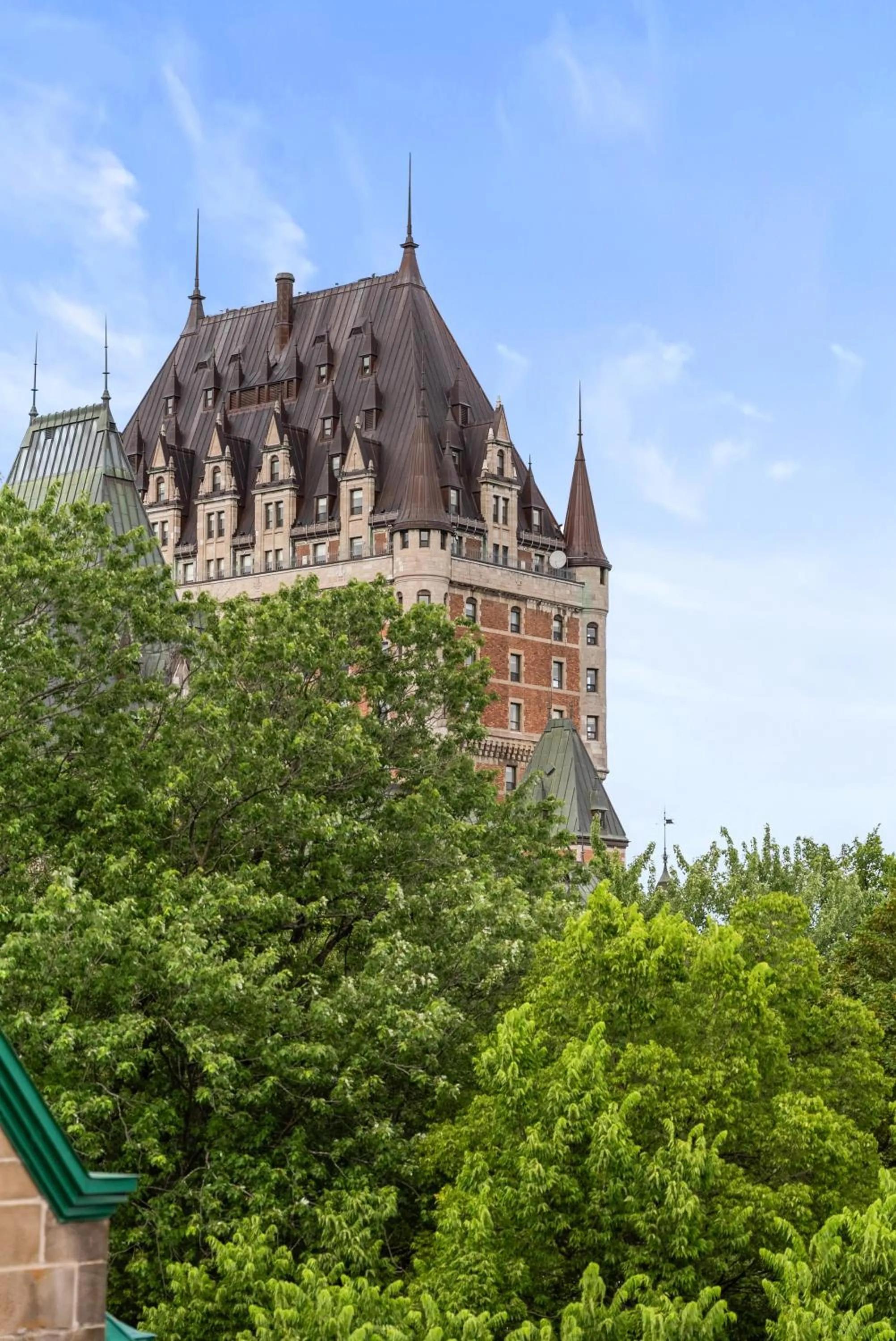 Le Chateau de Pierre - Par Aneyro