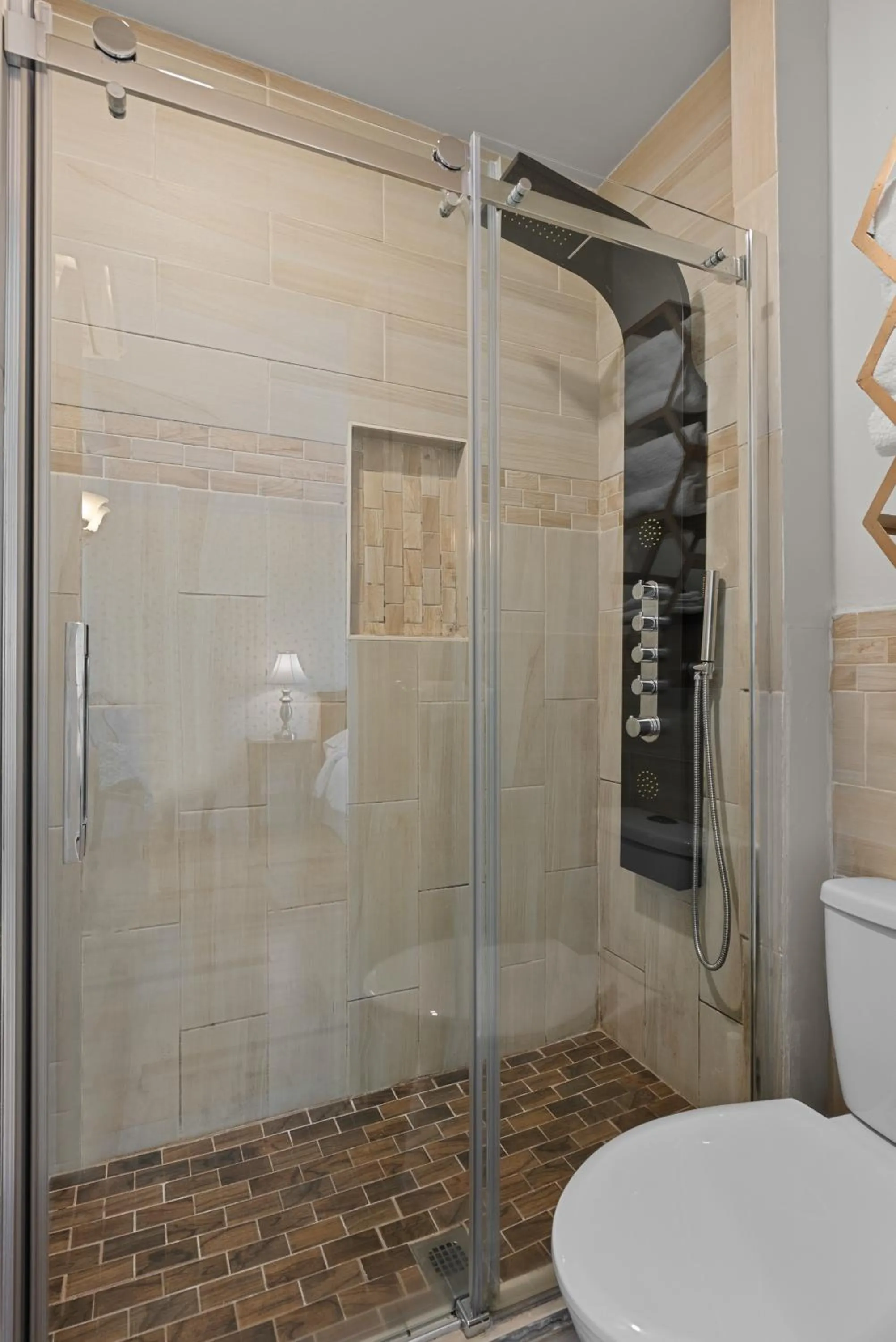 Le Chateau de Pierre - Par Aneyro