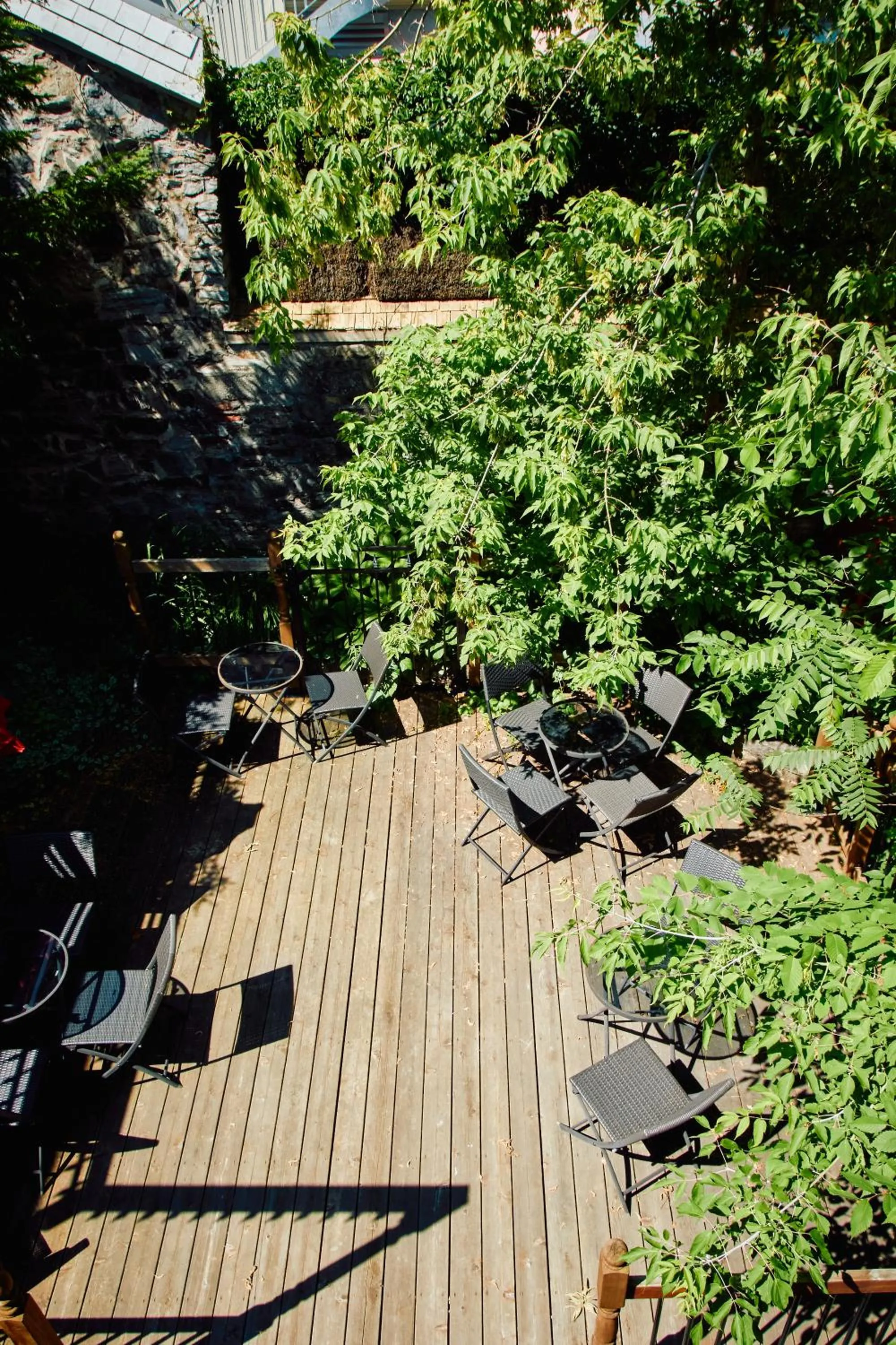 Le Chateau de Pierre - Par Aneyro