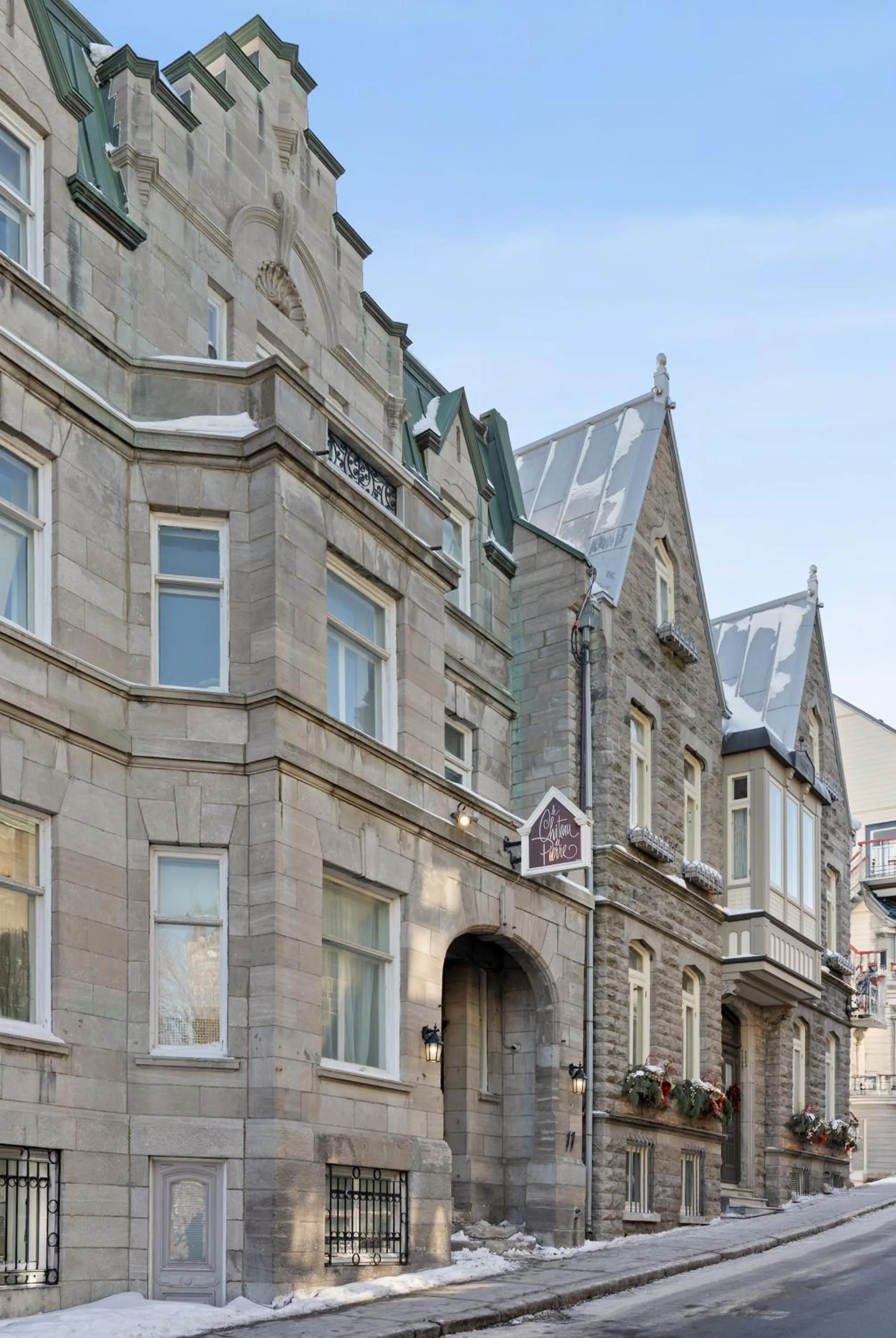 Le Chateau de Pierre - Par Aneyro