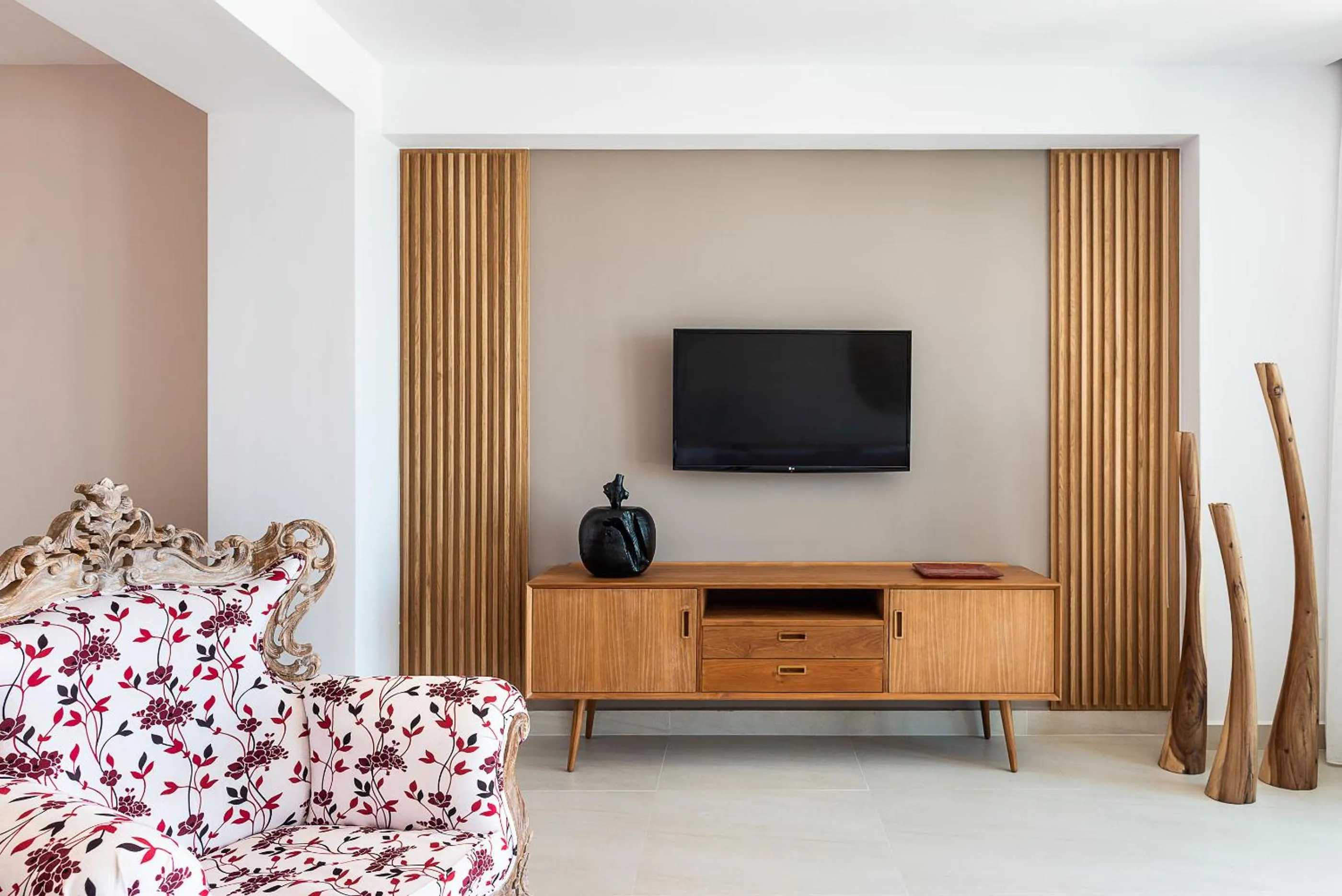 Seating area in Avra Apartments Venetian Harbour