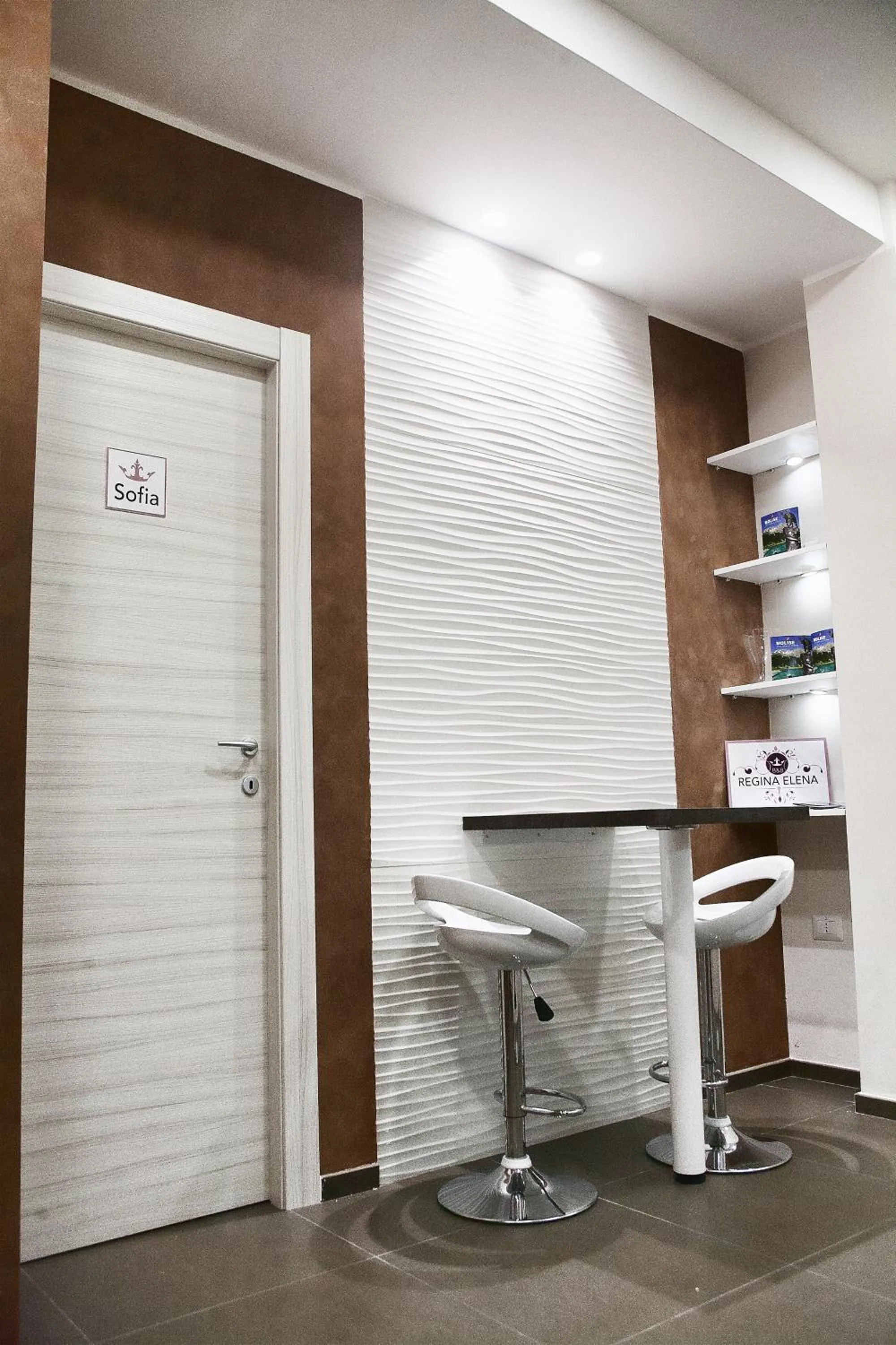 Communal kitchen in B&B Regina ELENA