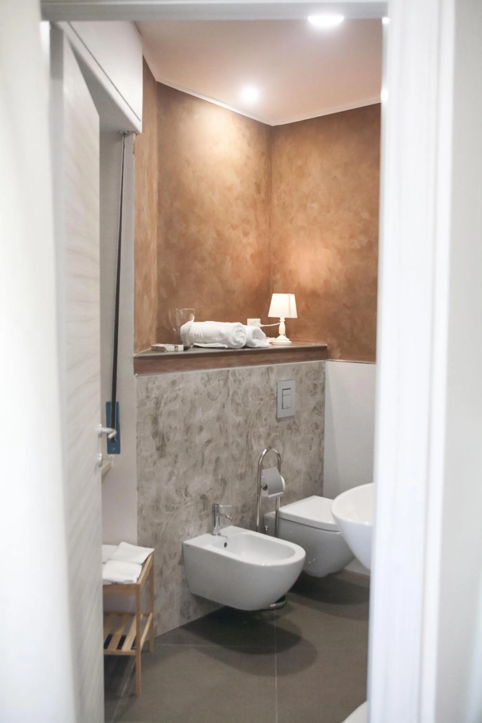 Toilet in B&B Regina ELENA