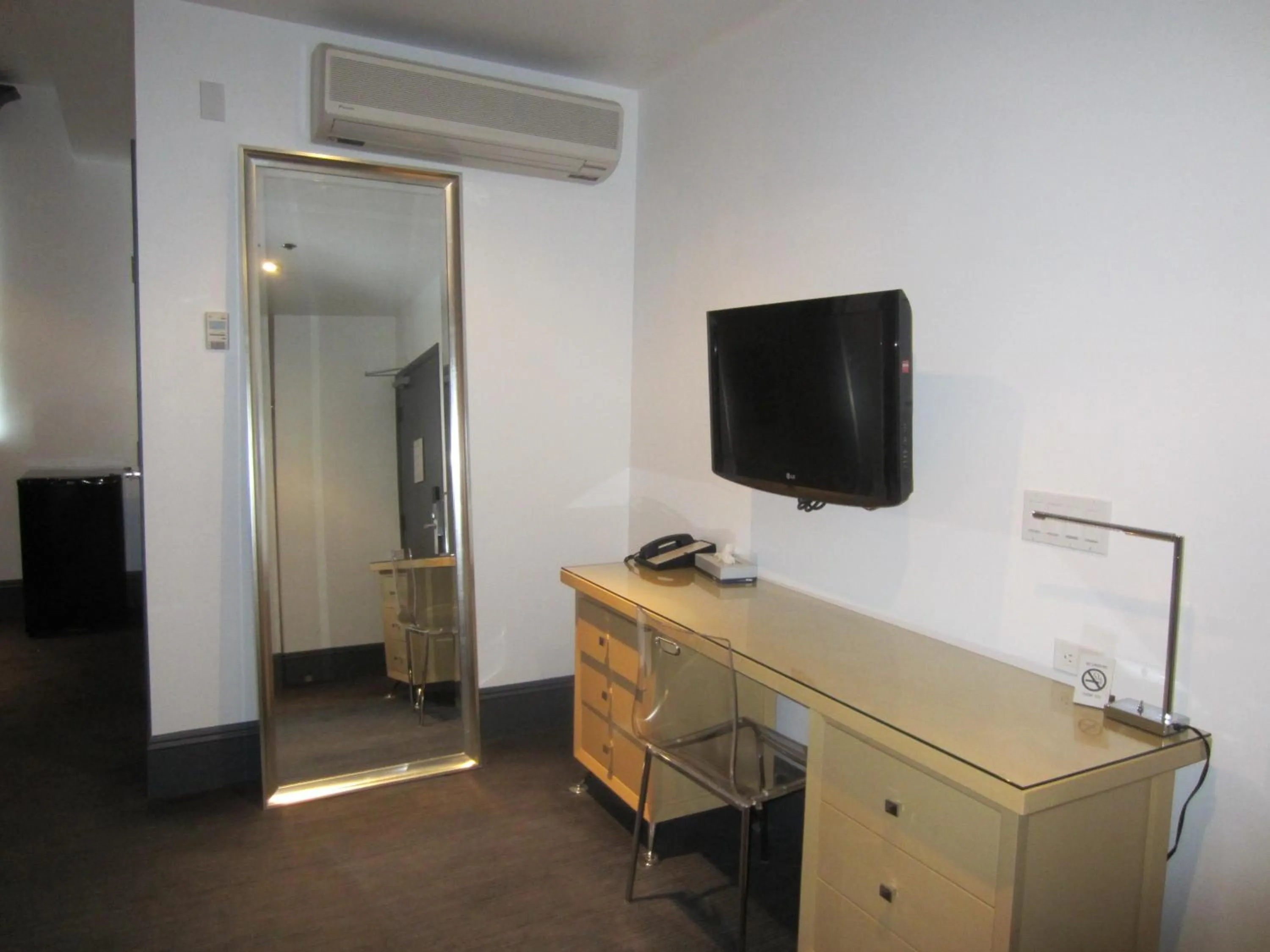 Seating area in La Pensione Hotel