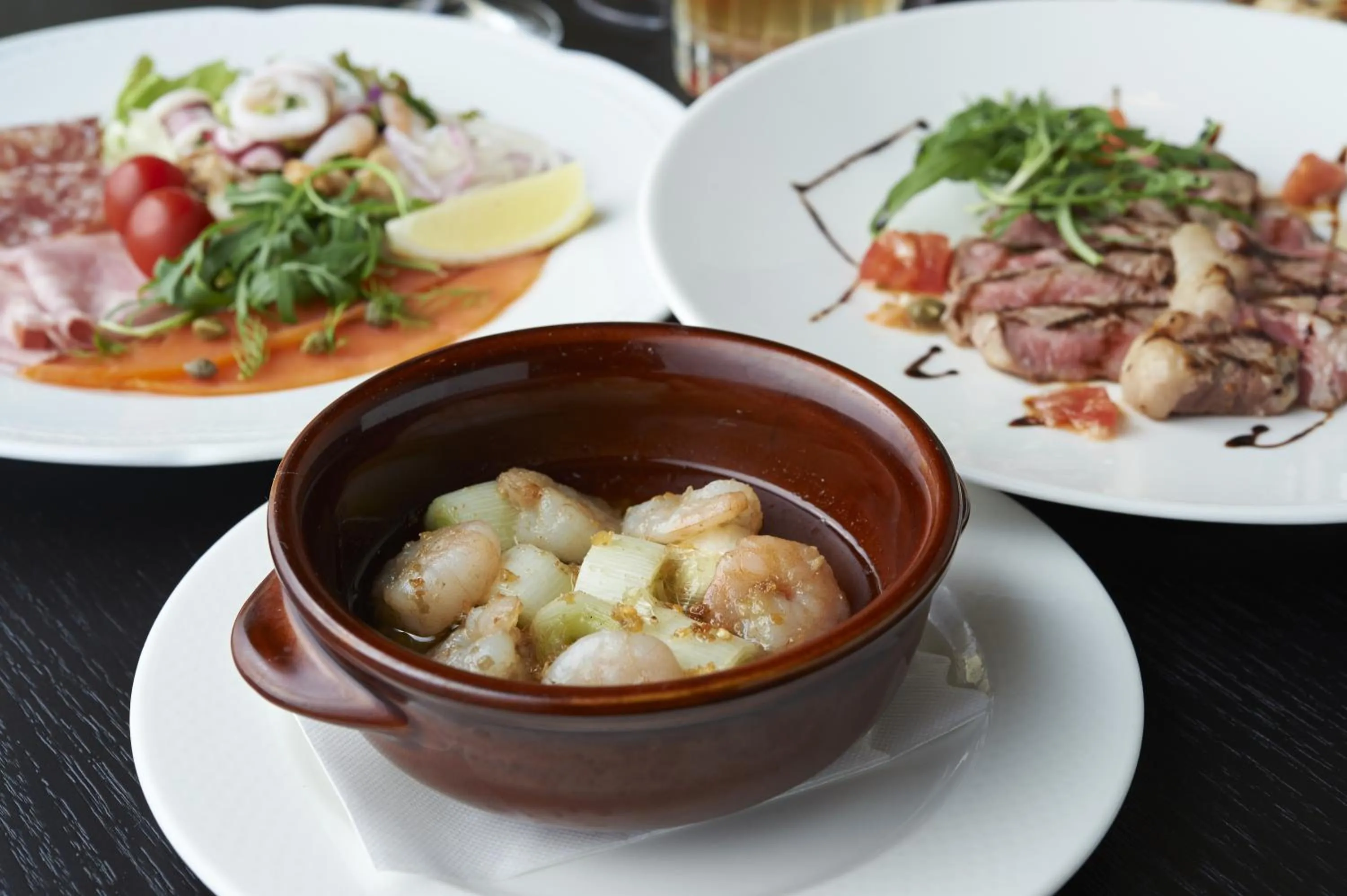 Food in Hotel Sunroute Plaza Shinjuku