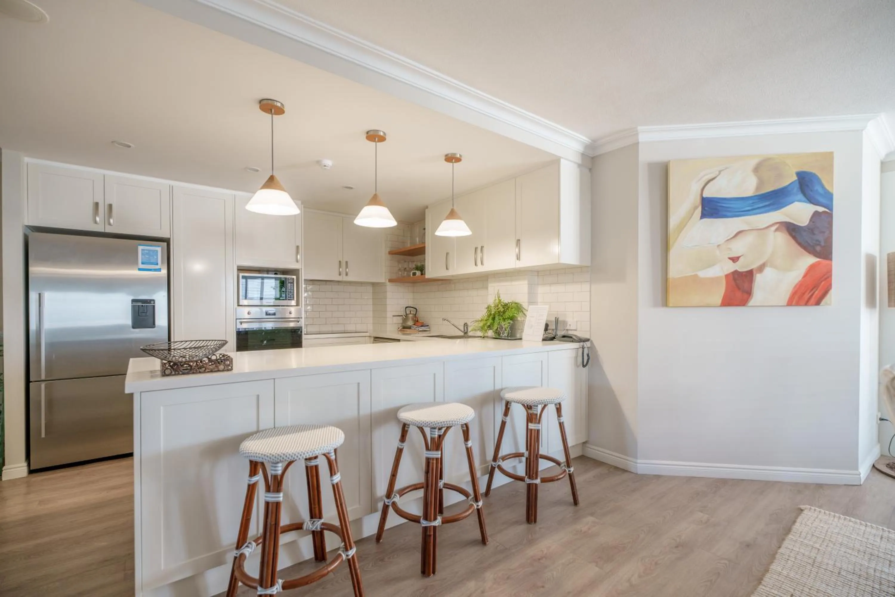 Kitchen or kitchenette in La Grande Apartments