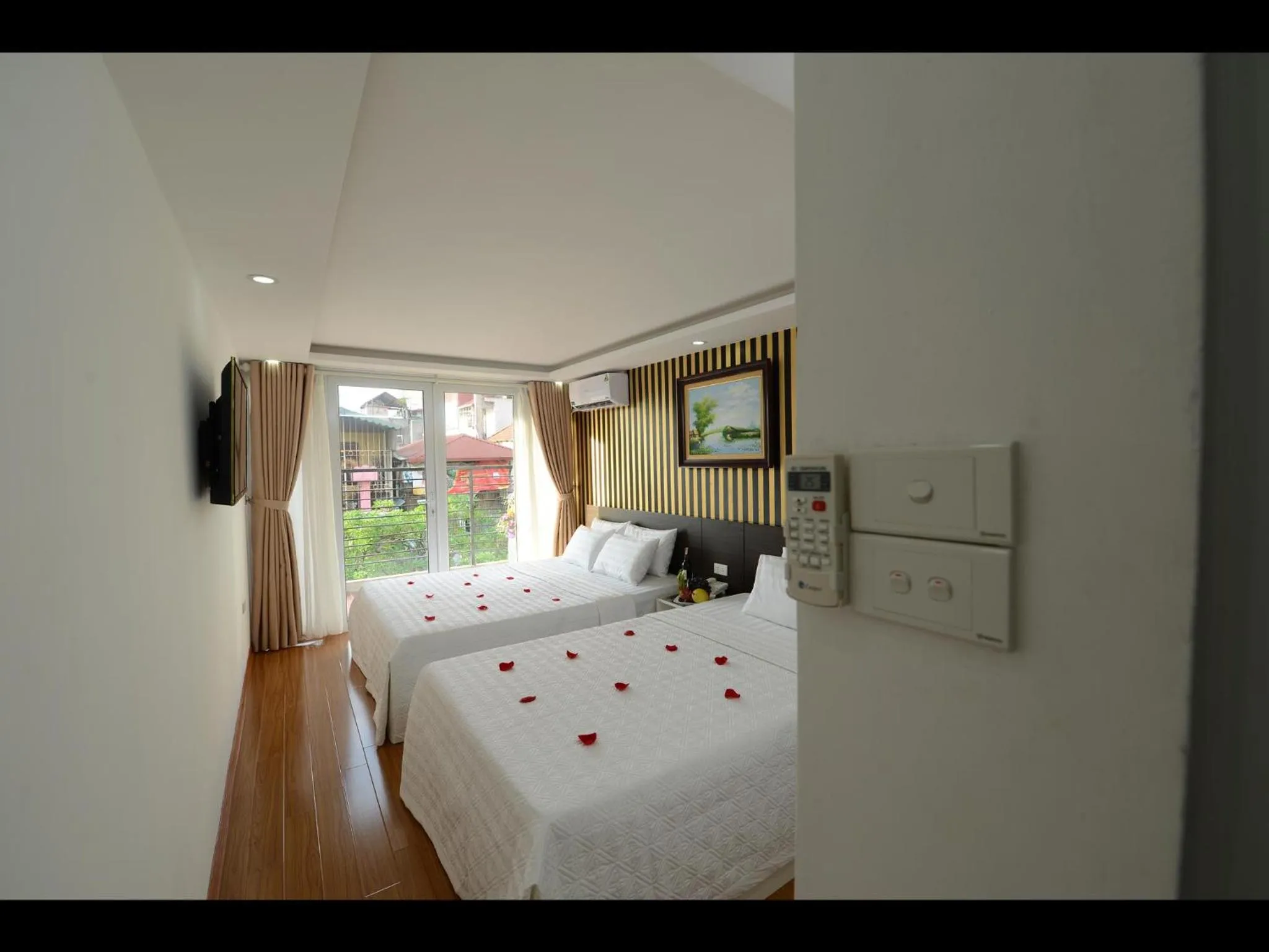 Bedroom, Bed in Hanoi Golden Hostel