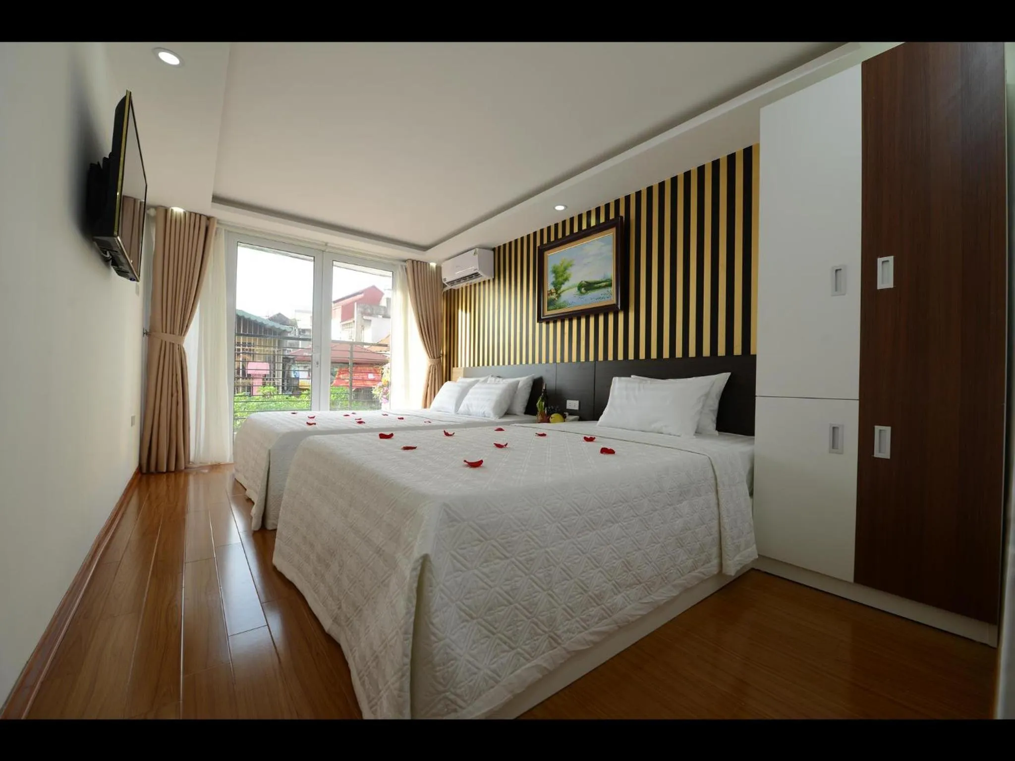 Bedroom, Bed in Hanoi Golden Hostel