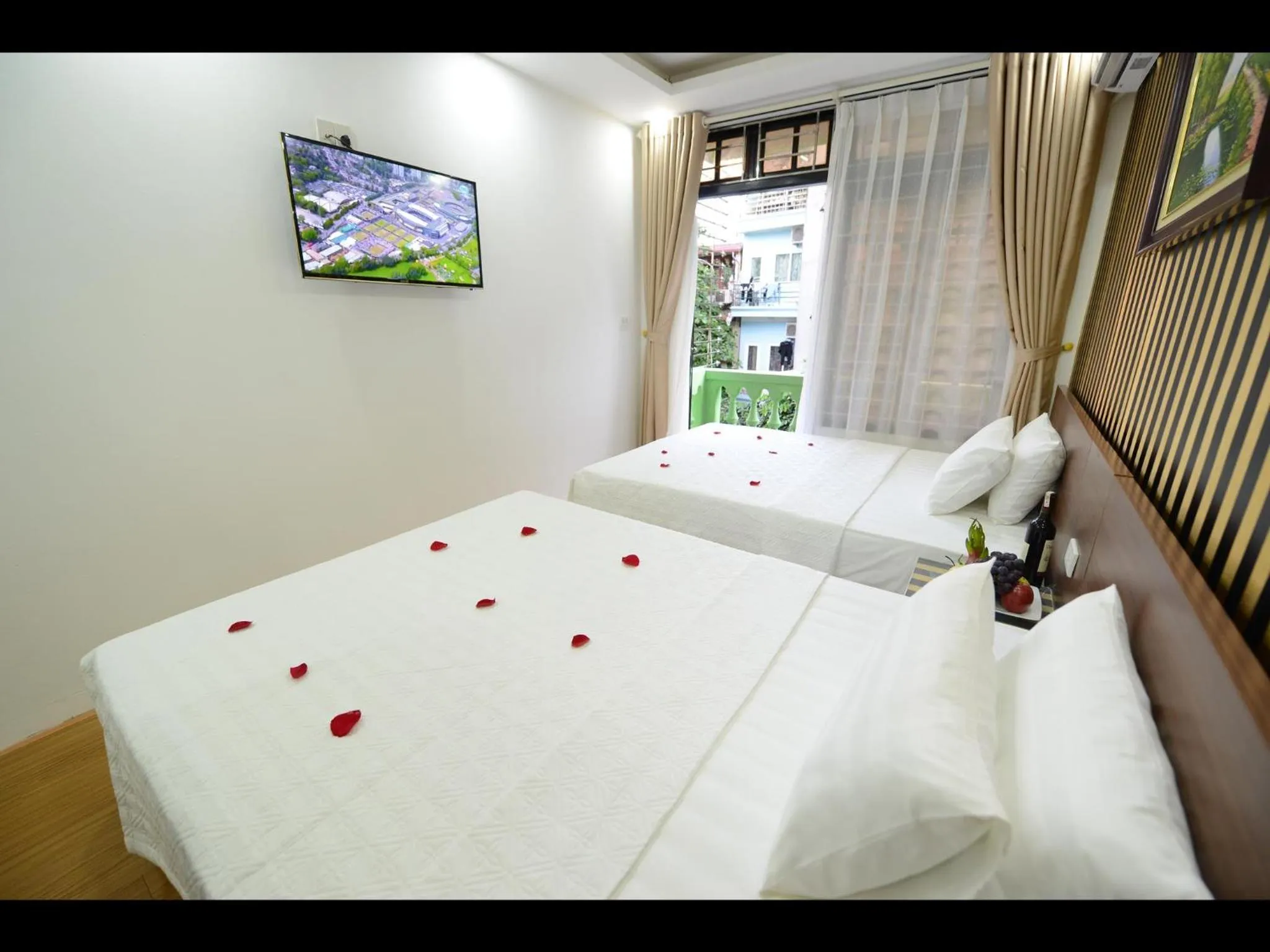 Bedroom, Bed in Hanoi Golden Hostel