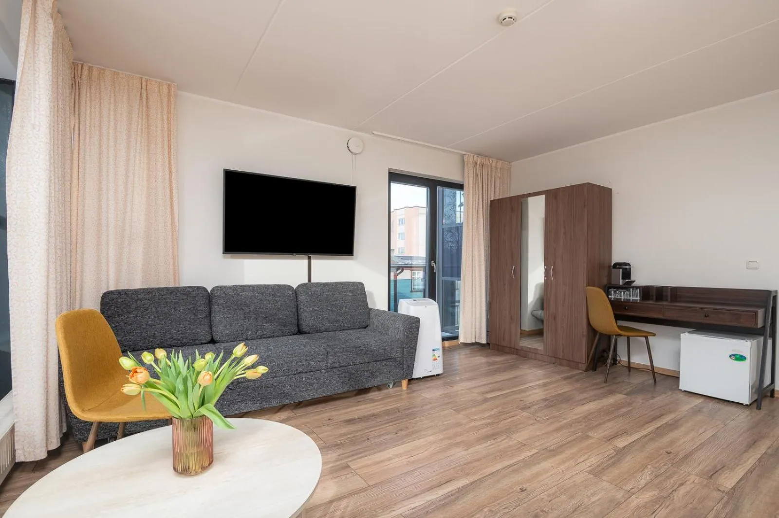 TV and multimedia in Hotel Tammsaare Full Automated Hotel