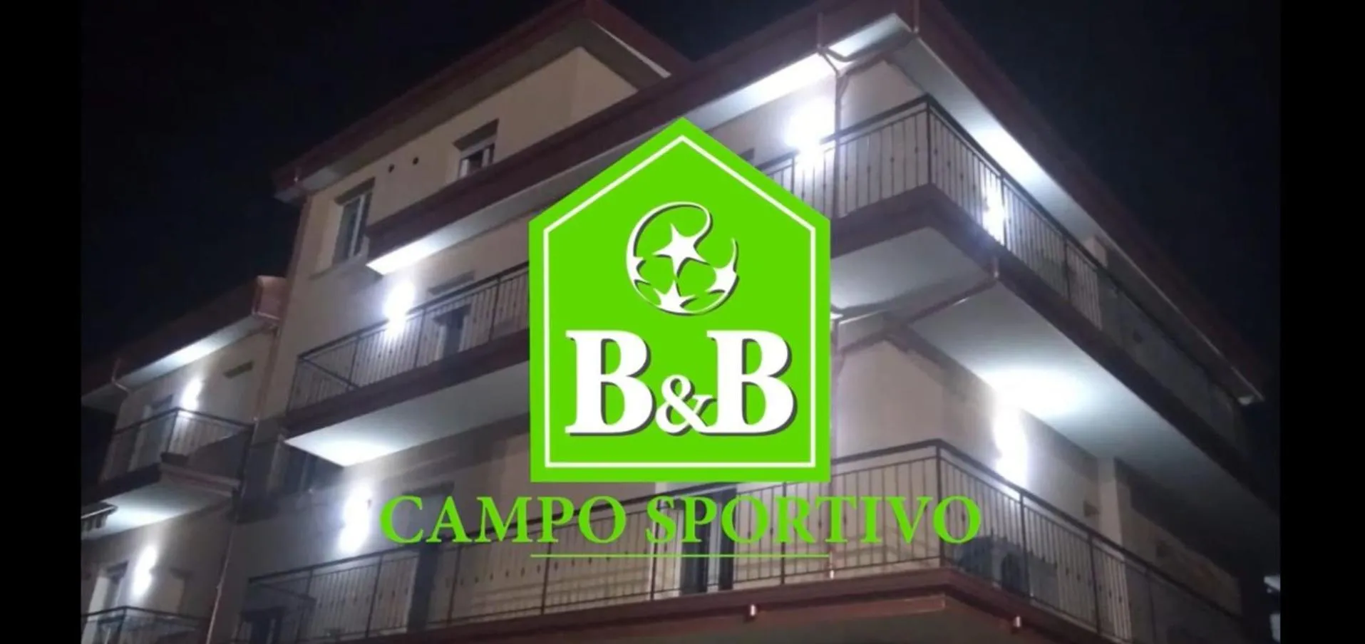 Double Room with Private Bathroom in B&B Campo Sportivo