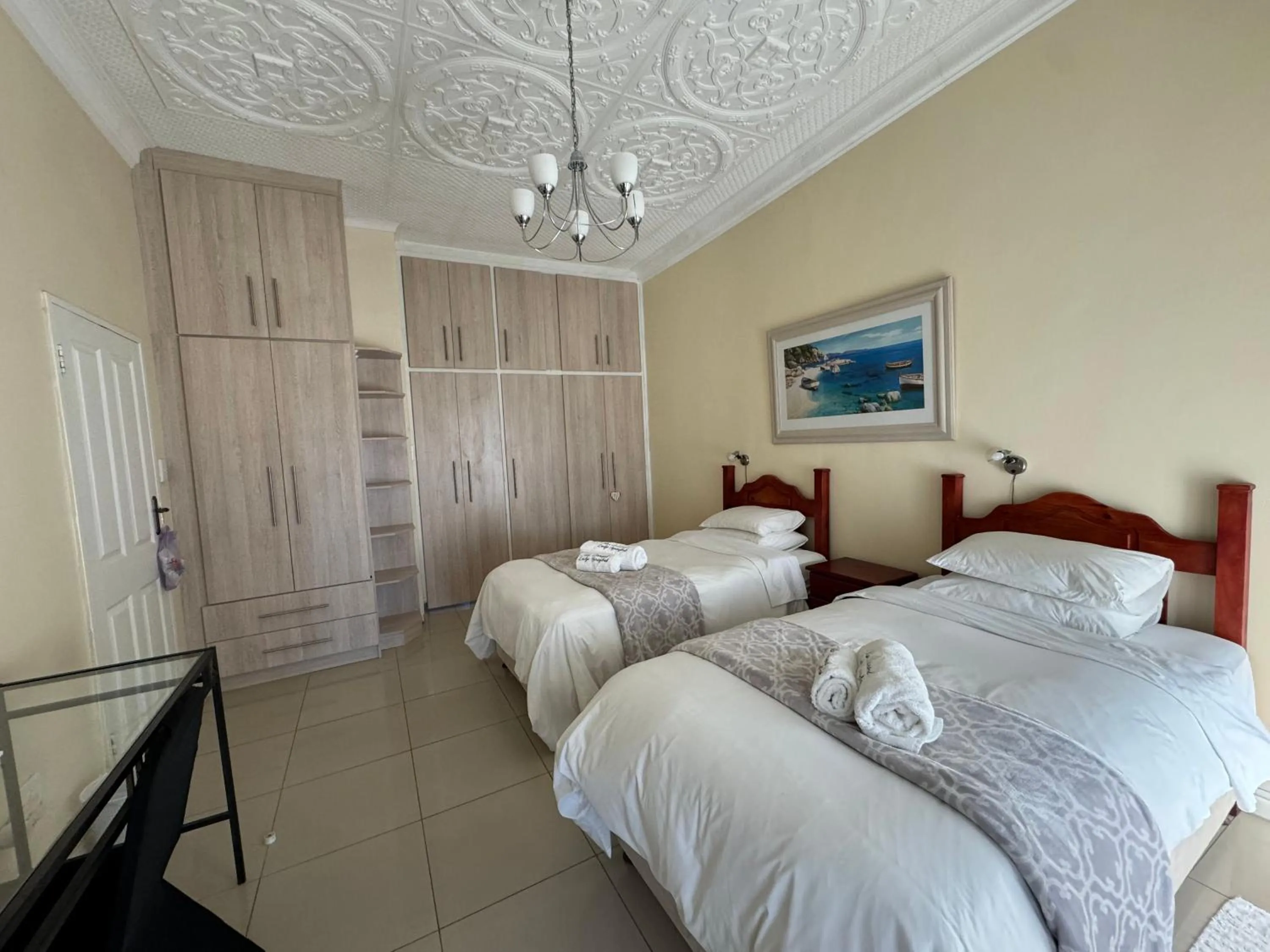 Photo of the whole room, Bed in Blue Diamond Lodge & Spa