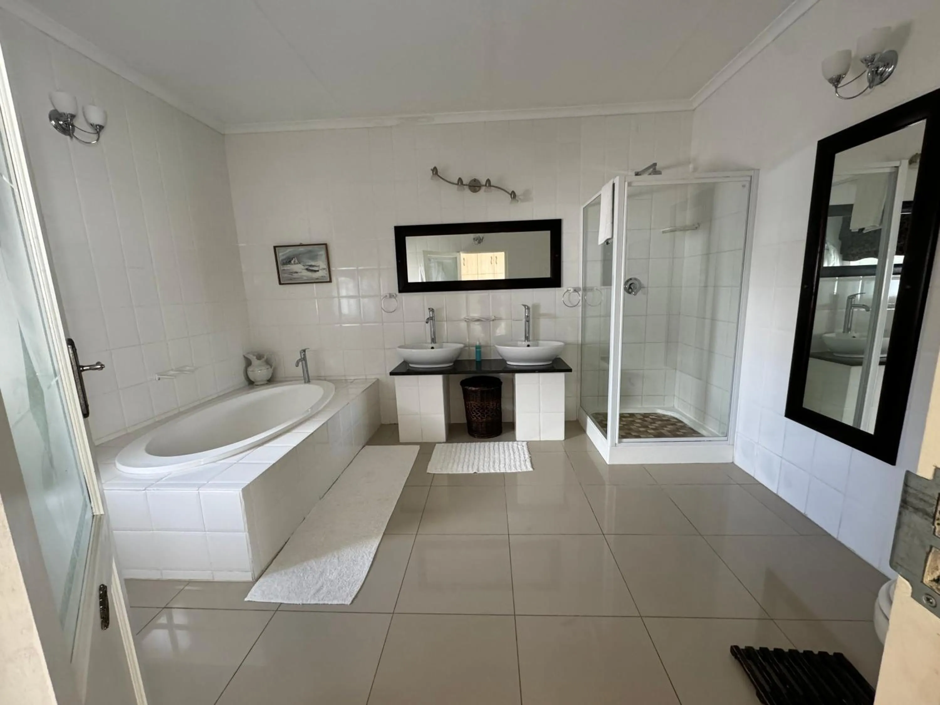 Bathroom in Blue Diamond Lodge & Spa