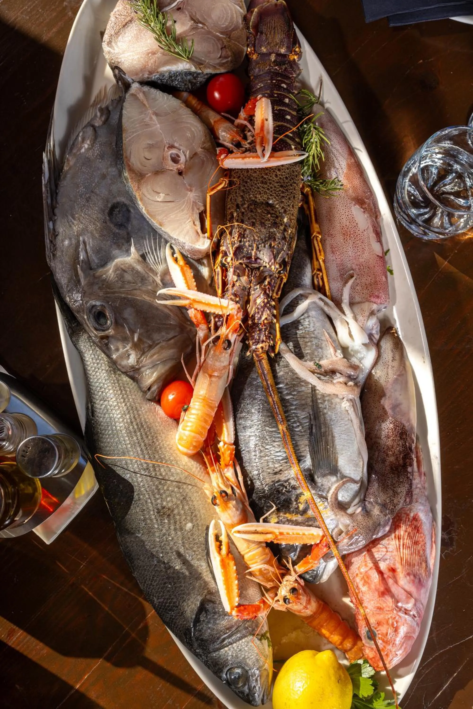 Restaurant/places to eat in Hotel Timun