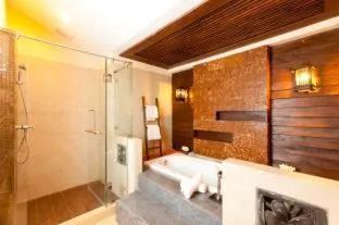 Bathroom, Bed in Sibsan Resort & Spa Maetaeng Chiang Mai