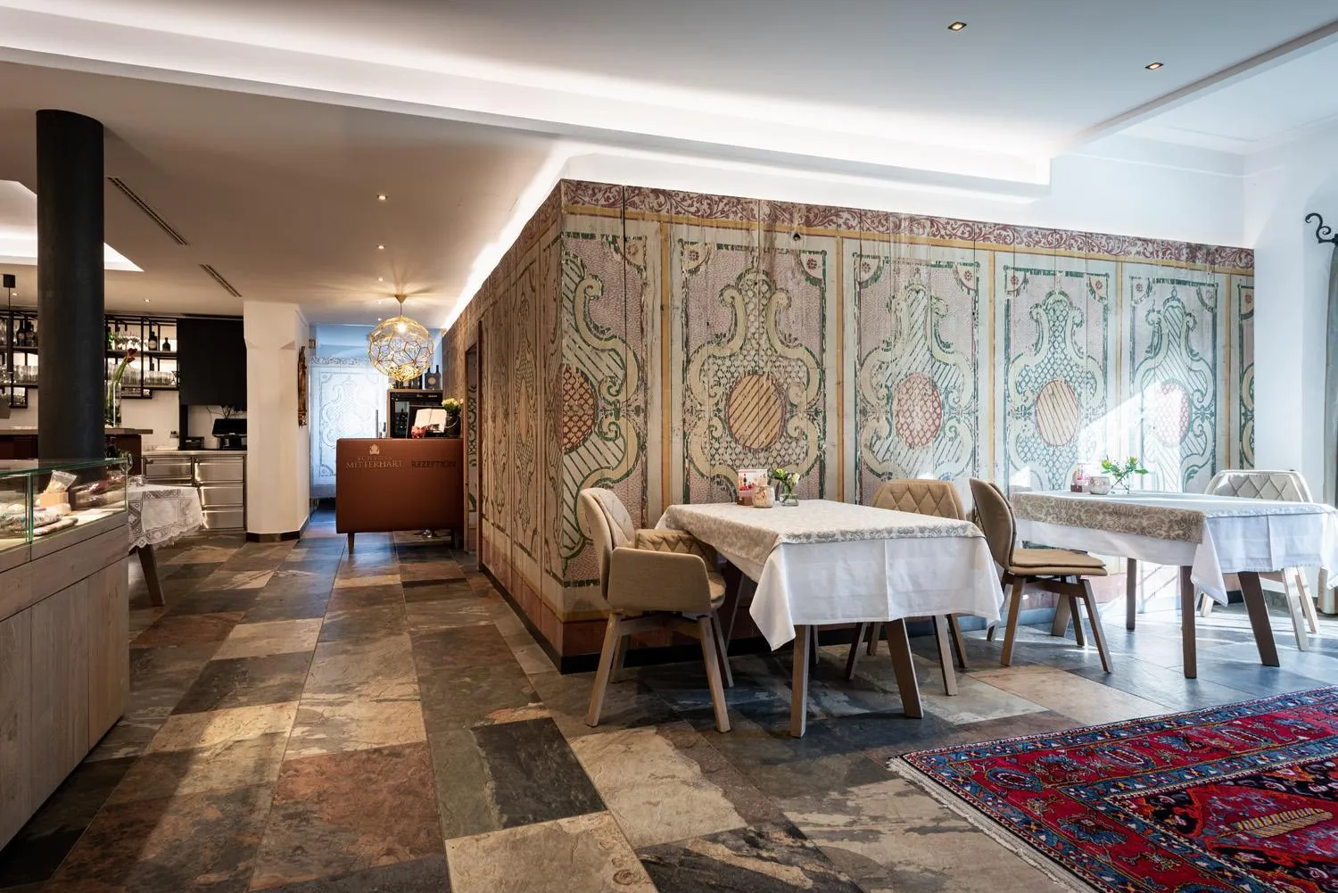 Lobby or reception in Schlosshotel Mitterhart