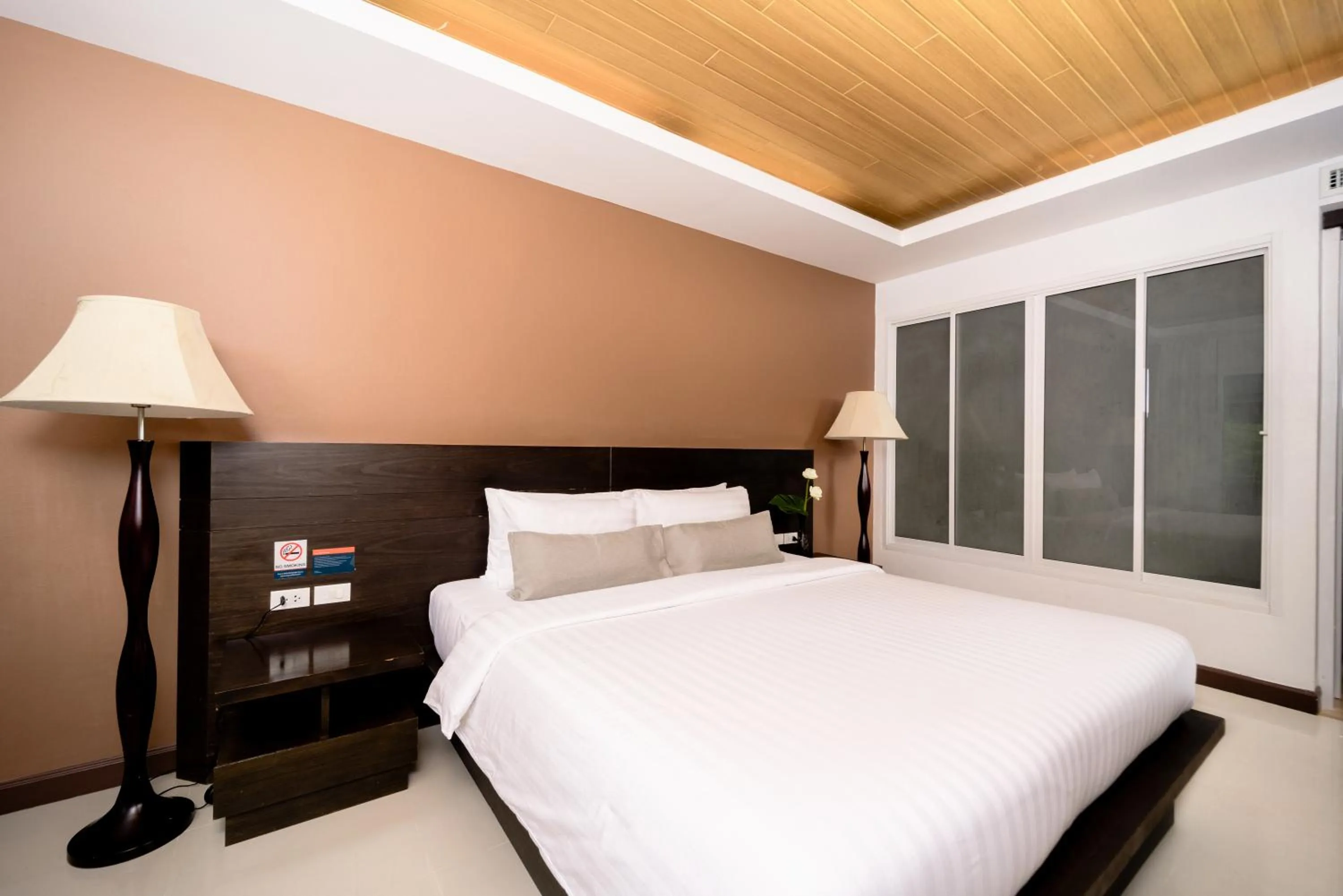 Bed in Railay Princess Resort & Spa