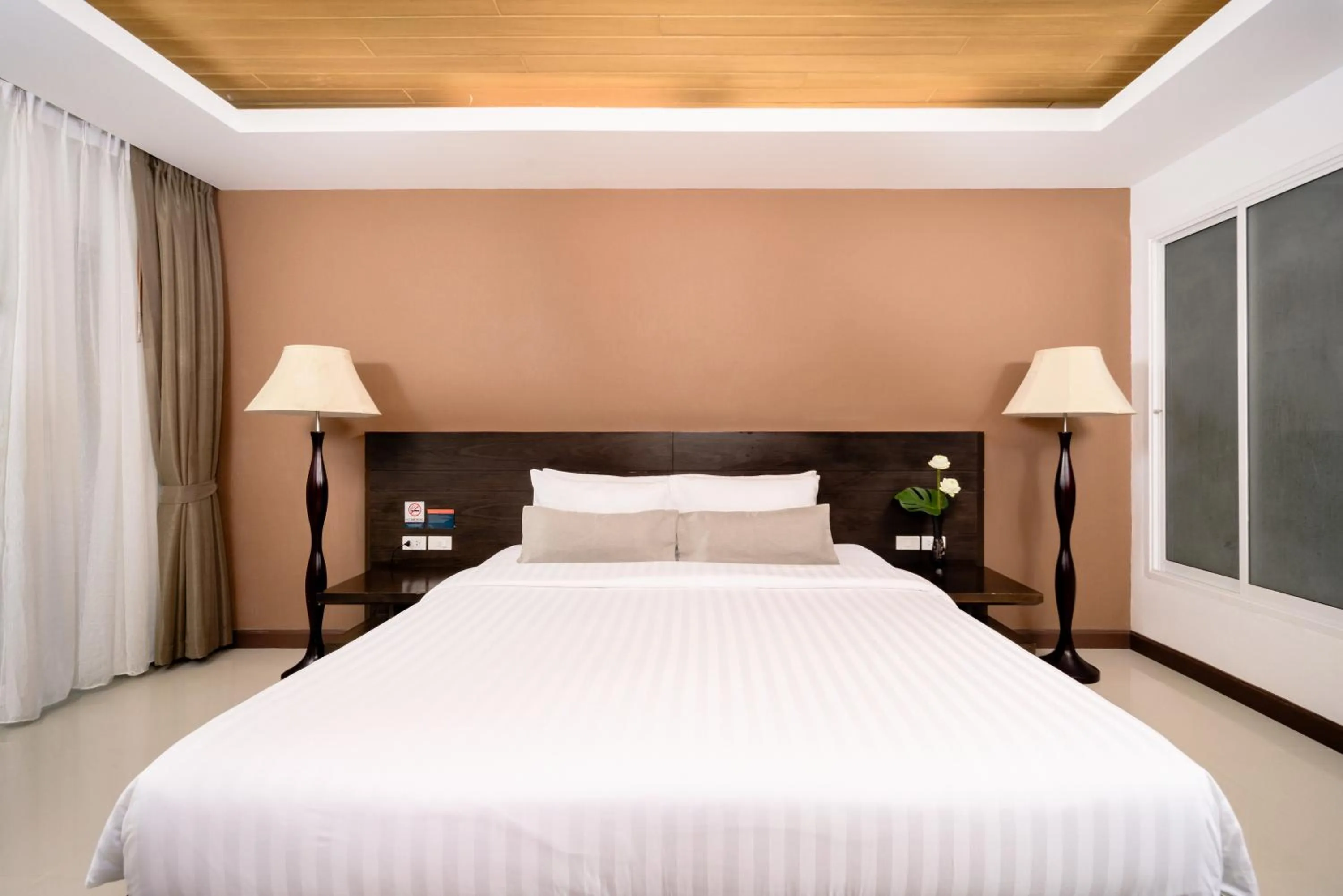 Bed in Railay Princess Resort & Spa