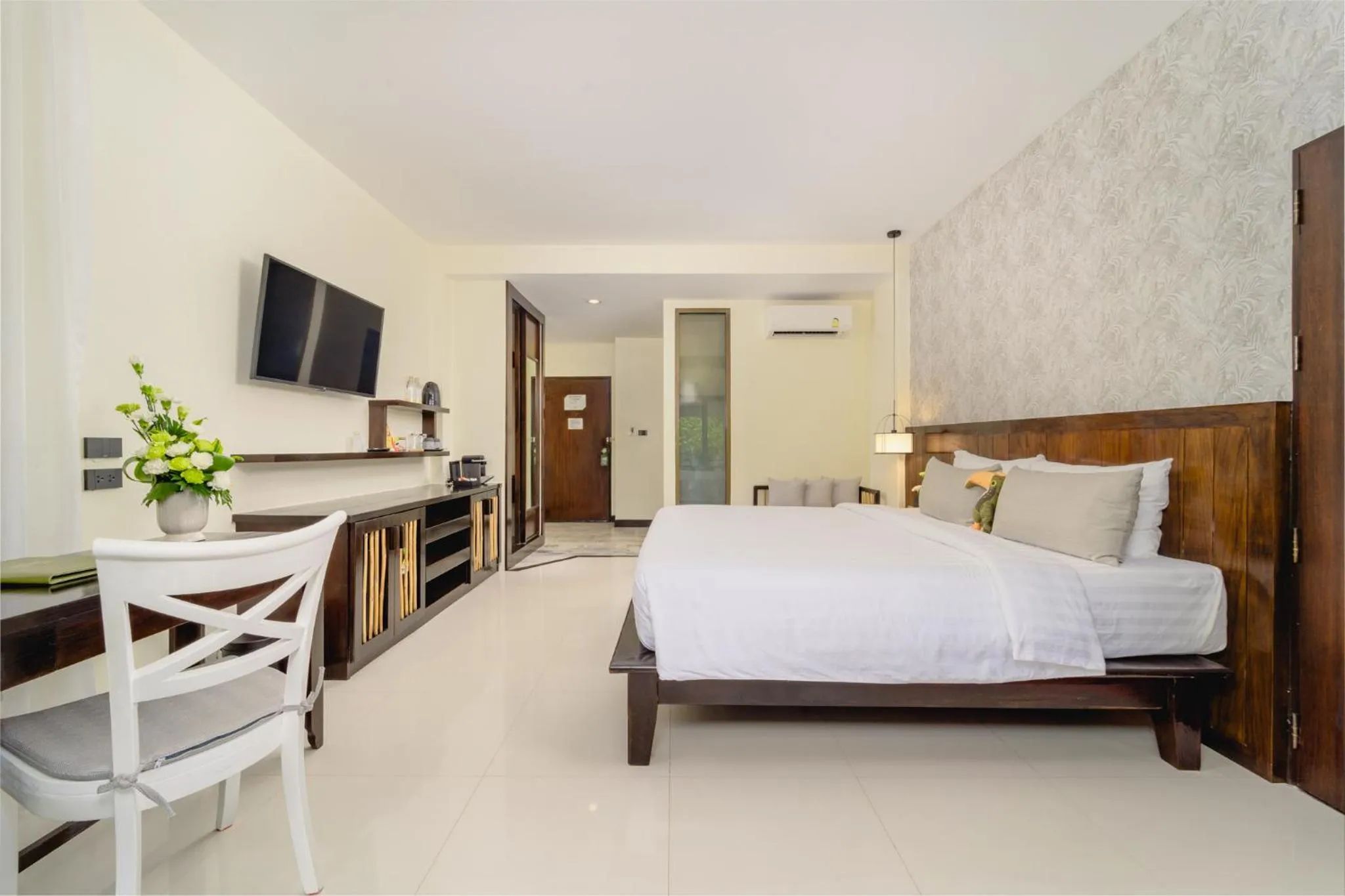 Bed in Railay Princess Resort & Spa