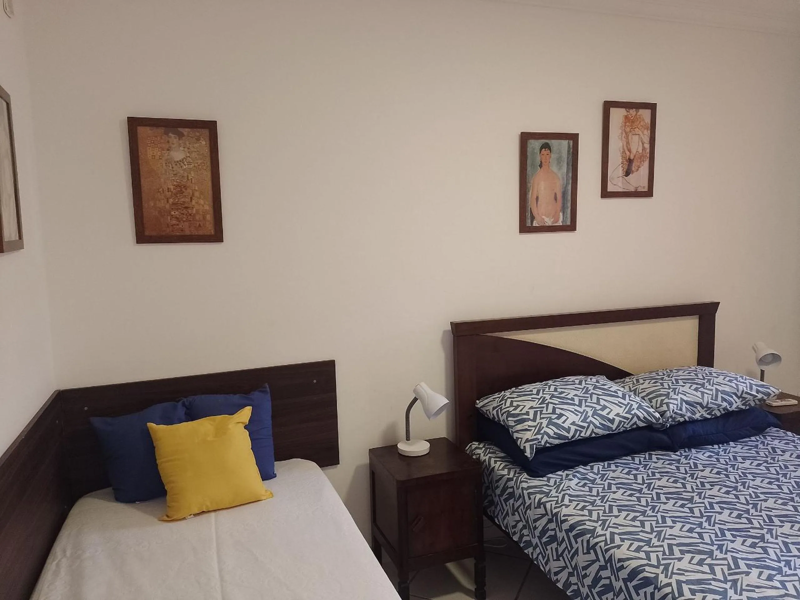 Bedroom, Bed in CONFORT -PRAIA DE DUNAS - (Praia do Forte)-Cabo Frio - Próximo das principais atrações