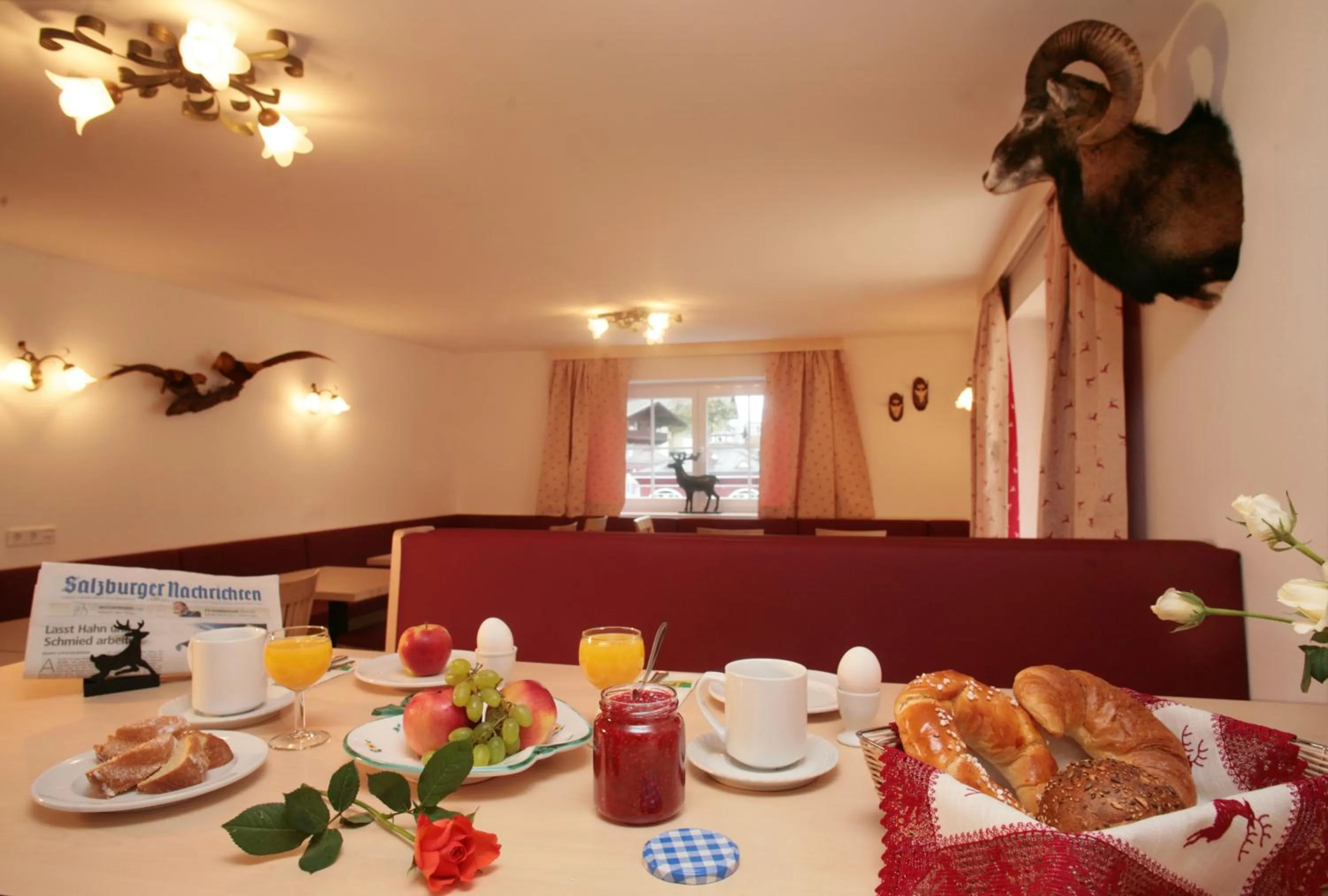 Food and drinks in Aparthotel Waidmannsheil