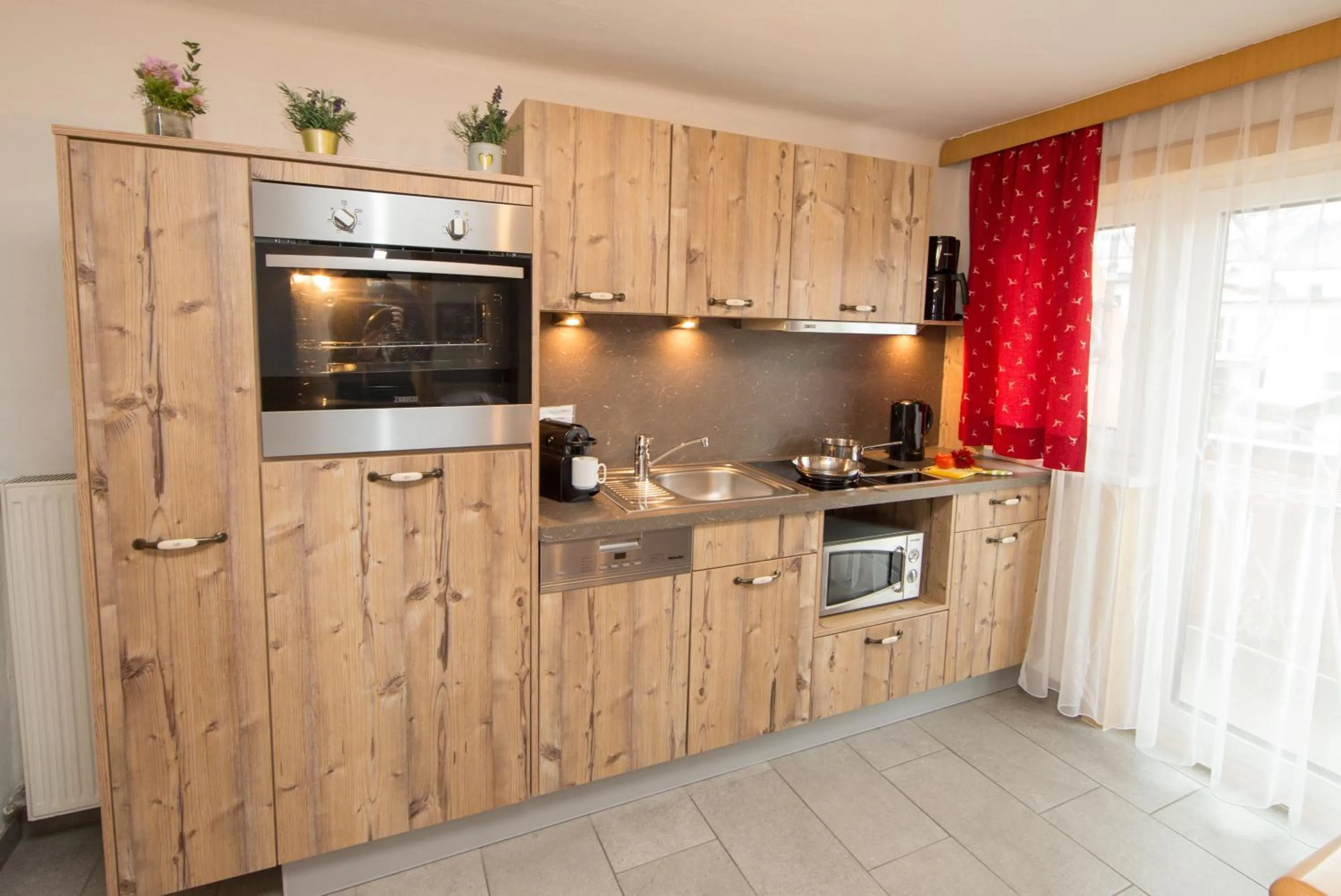Kitchen or kitchenette in Apartmenthaus Gotthardt