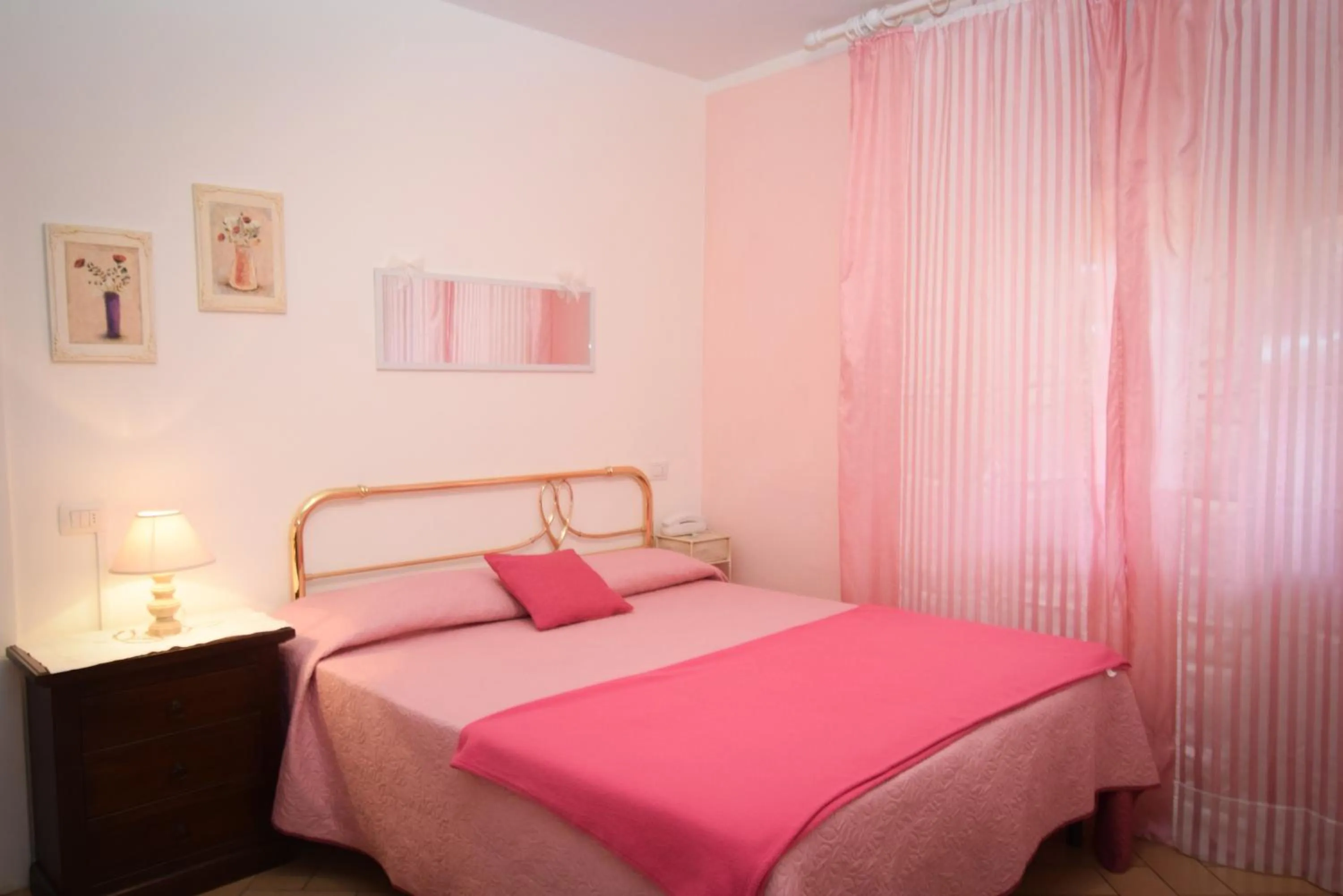 Photo of the whole room in Hotel Villa Denia