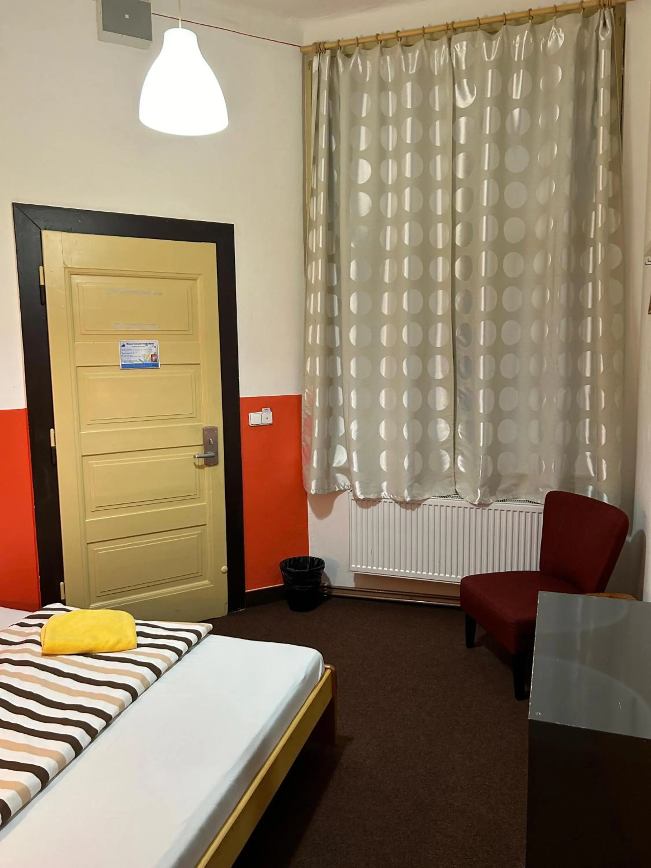 Photo of the whole room, Bed in Hostel Downtown