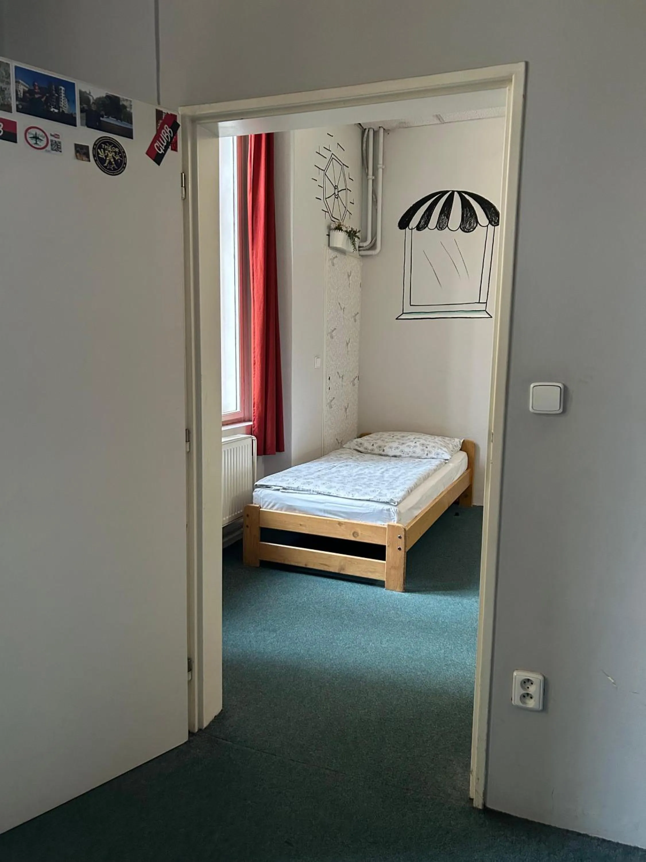 Photo of the whole room, Bed in Hostel Downtown