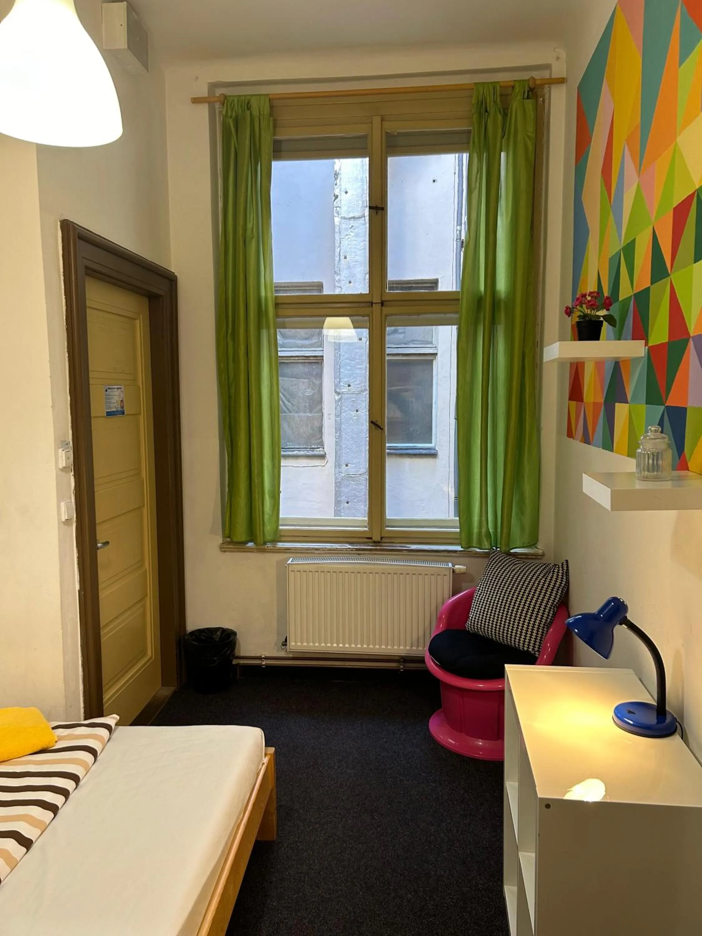 Photo of the whole room, Bed in Hostel Downtown