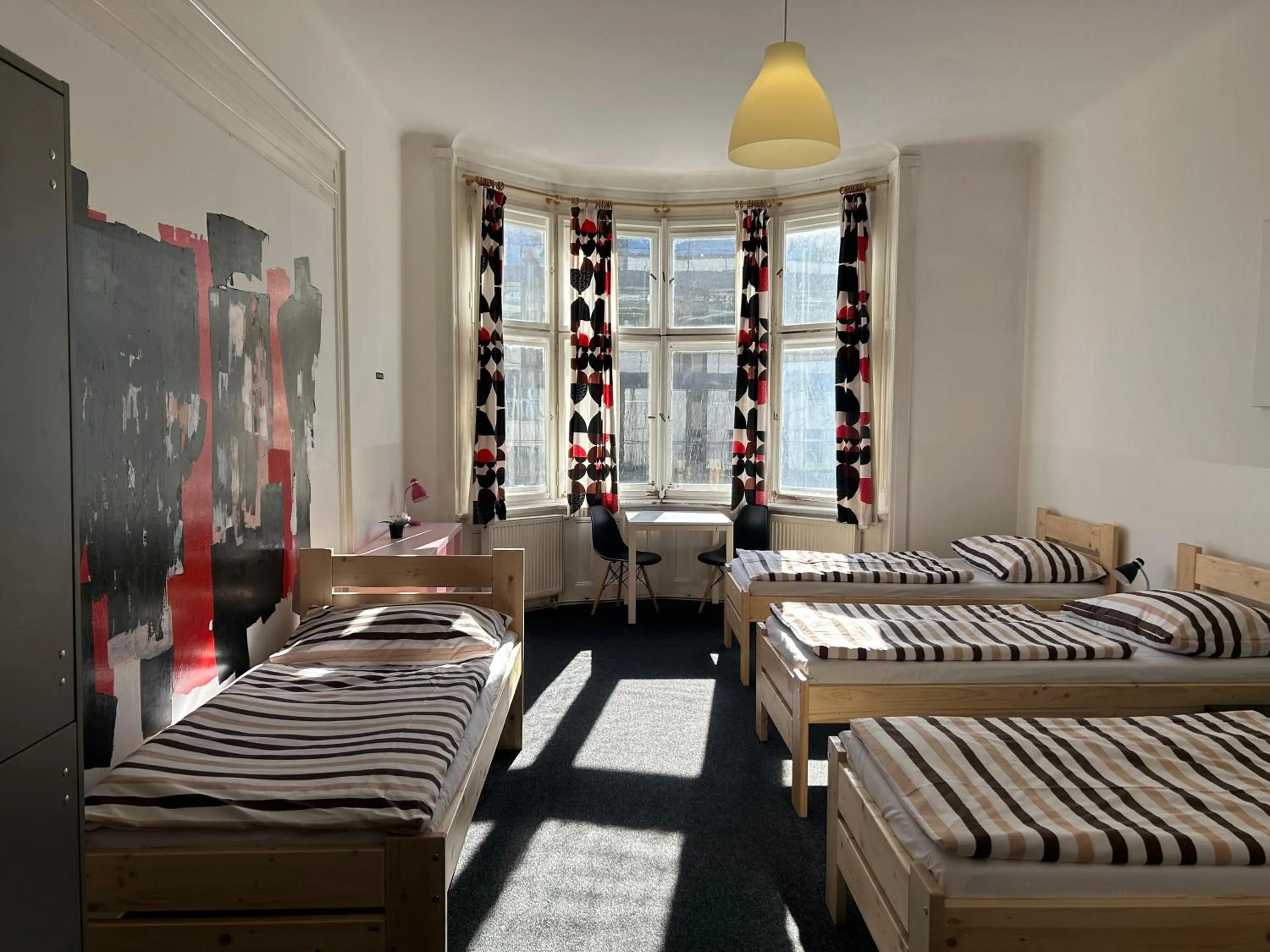 Photo of the whole room, Bed in Hostel Downtown