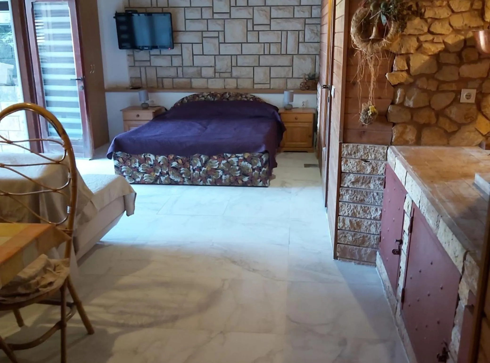 Bedroom, Bed in Big Terrace Apartment