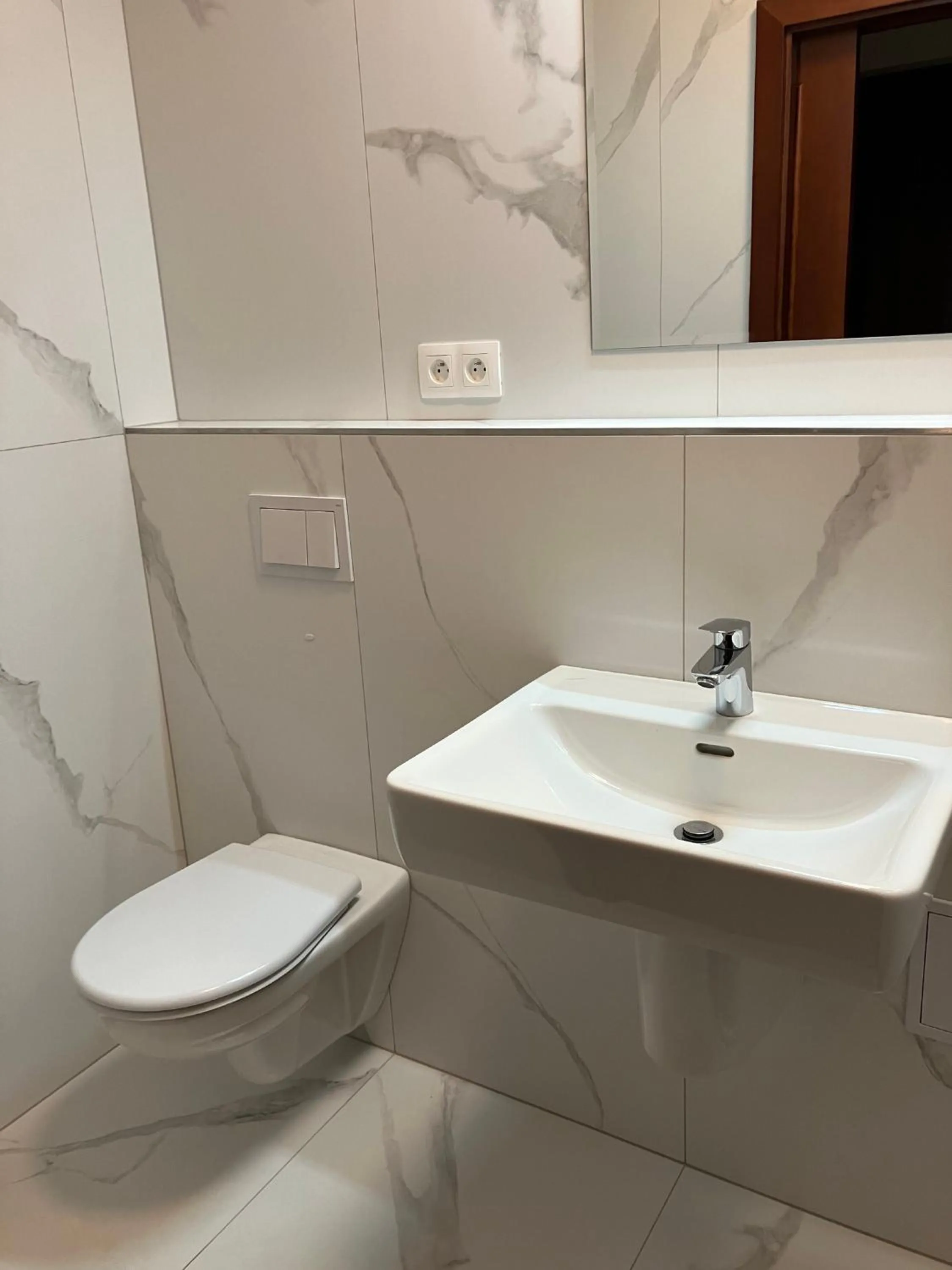 Toilet in Hotel Villa