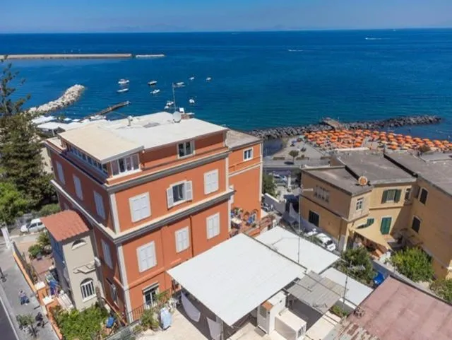 Property building in Excelsior Mare Suite