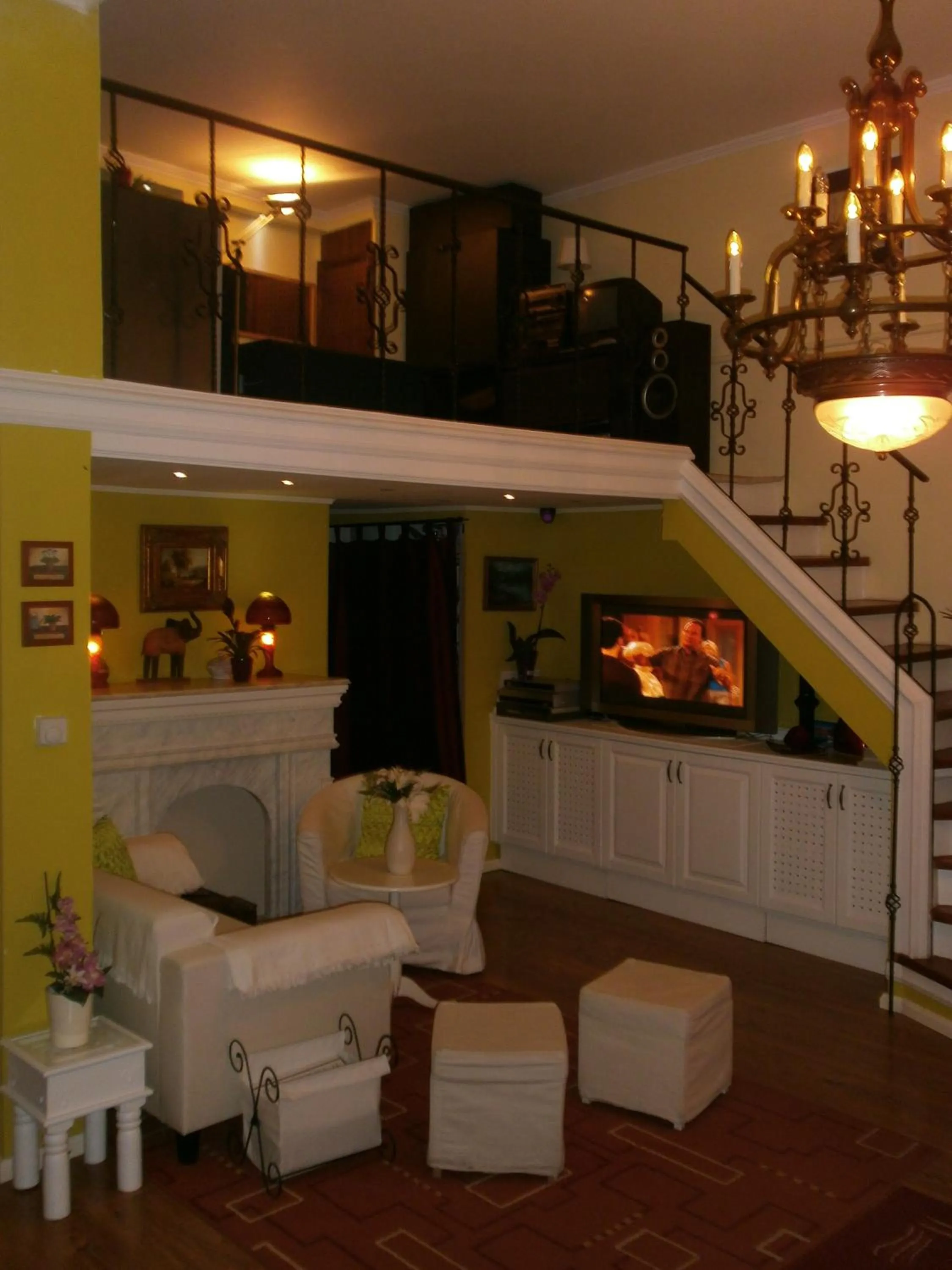 Lounge or bar in Connection Guesthouse