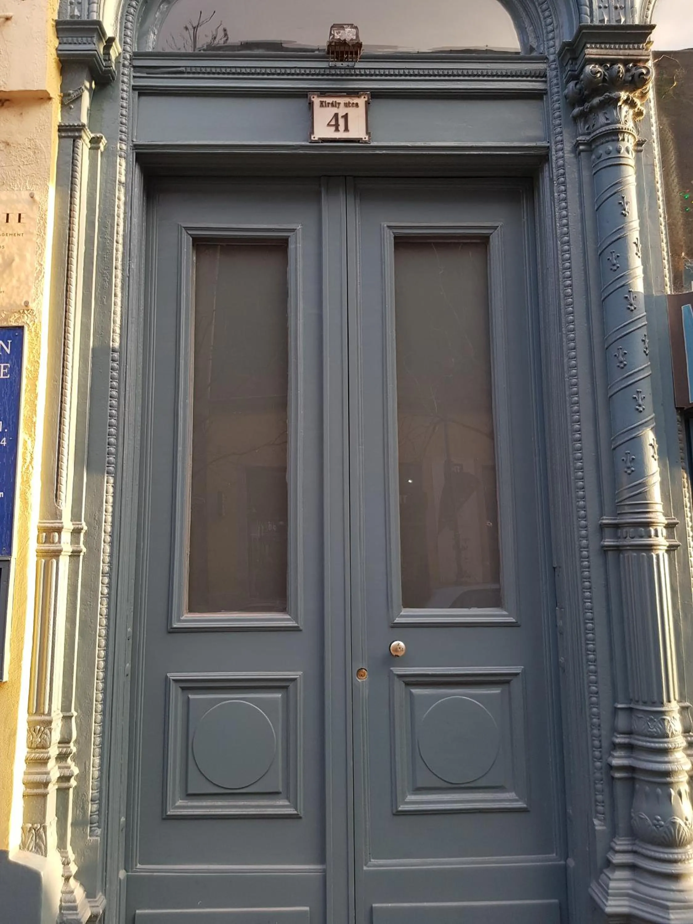 Facade/entrance in Connection Guesthouse