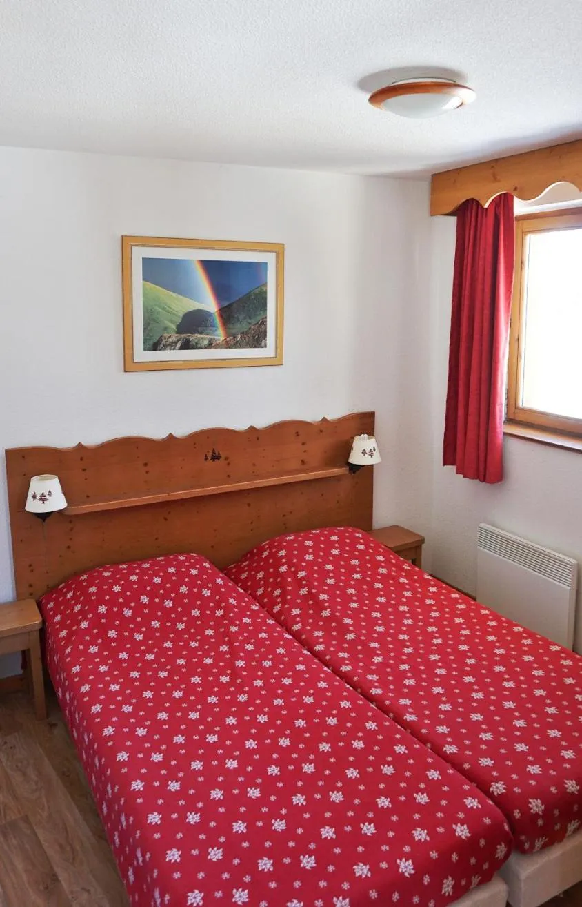 Bedroom, Bed in Résidence Les Villages du Bachat