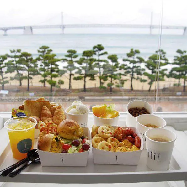 Buffet breakfast in Gwanganli Hotel 1